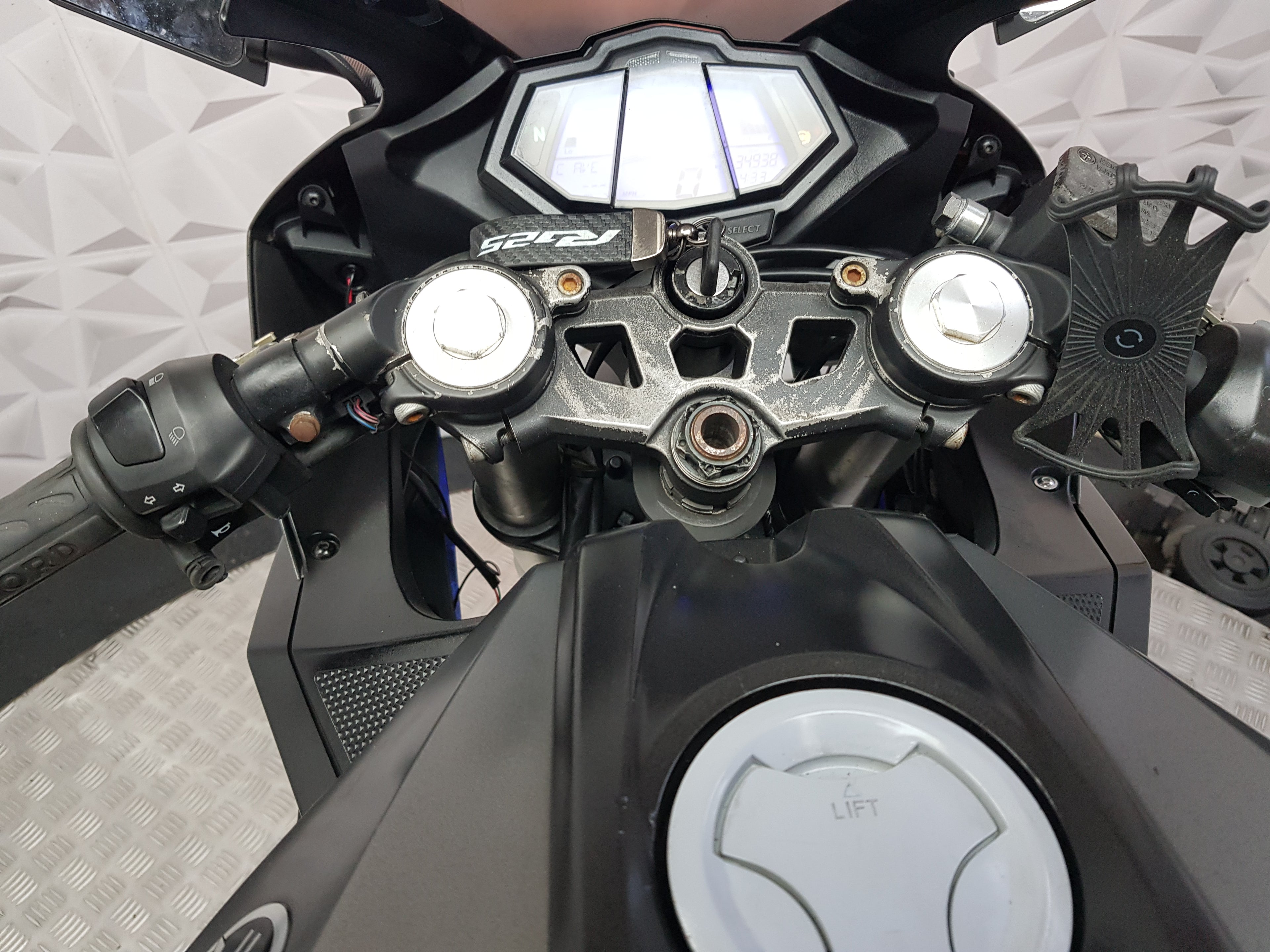 2015 Yamaha YZF-R125