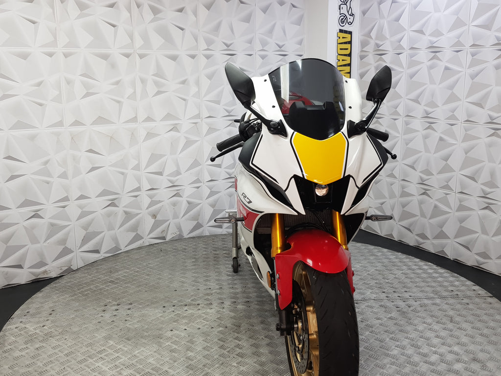 2023 Yamaha R7