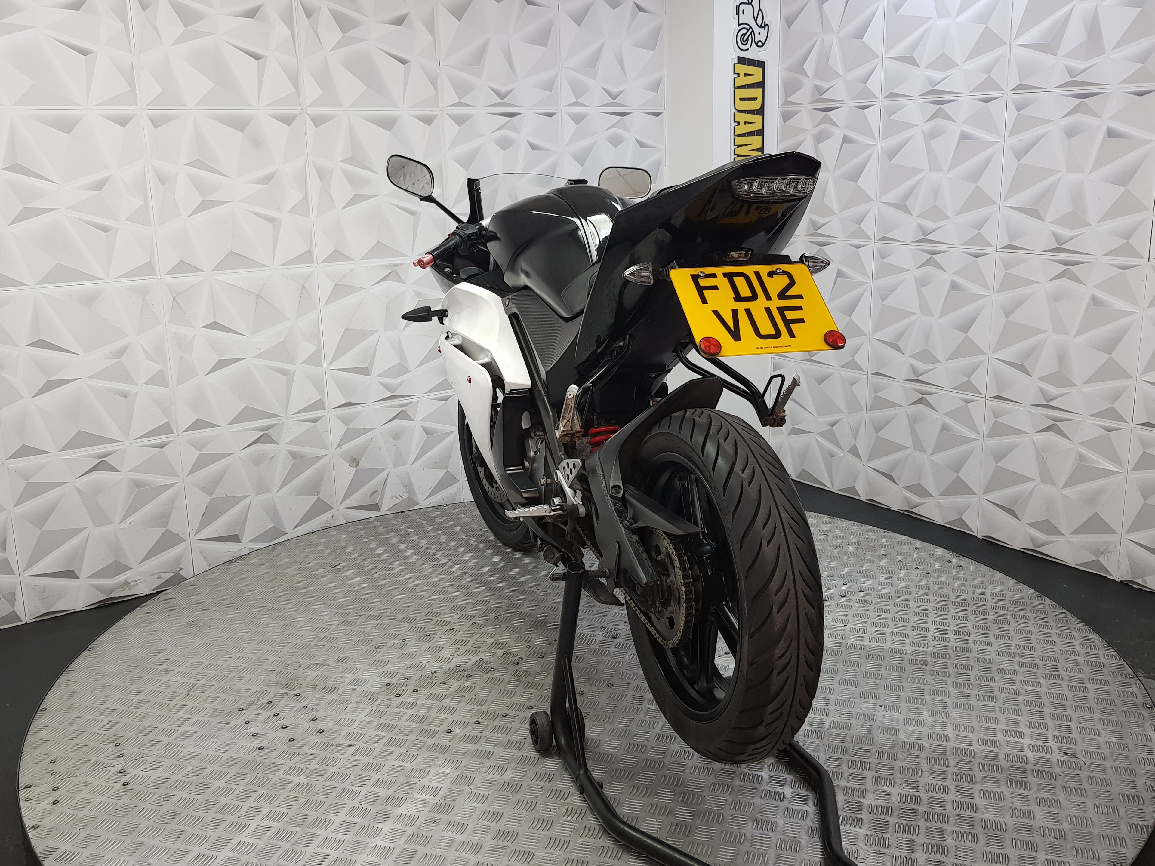 2012 Yamaha YZF-R125