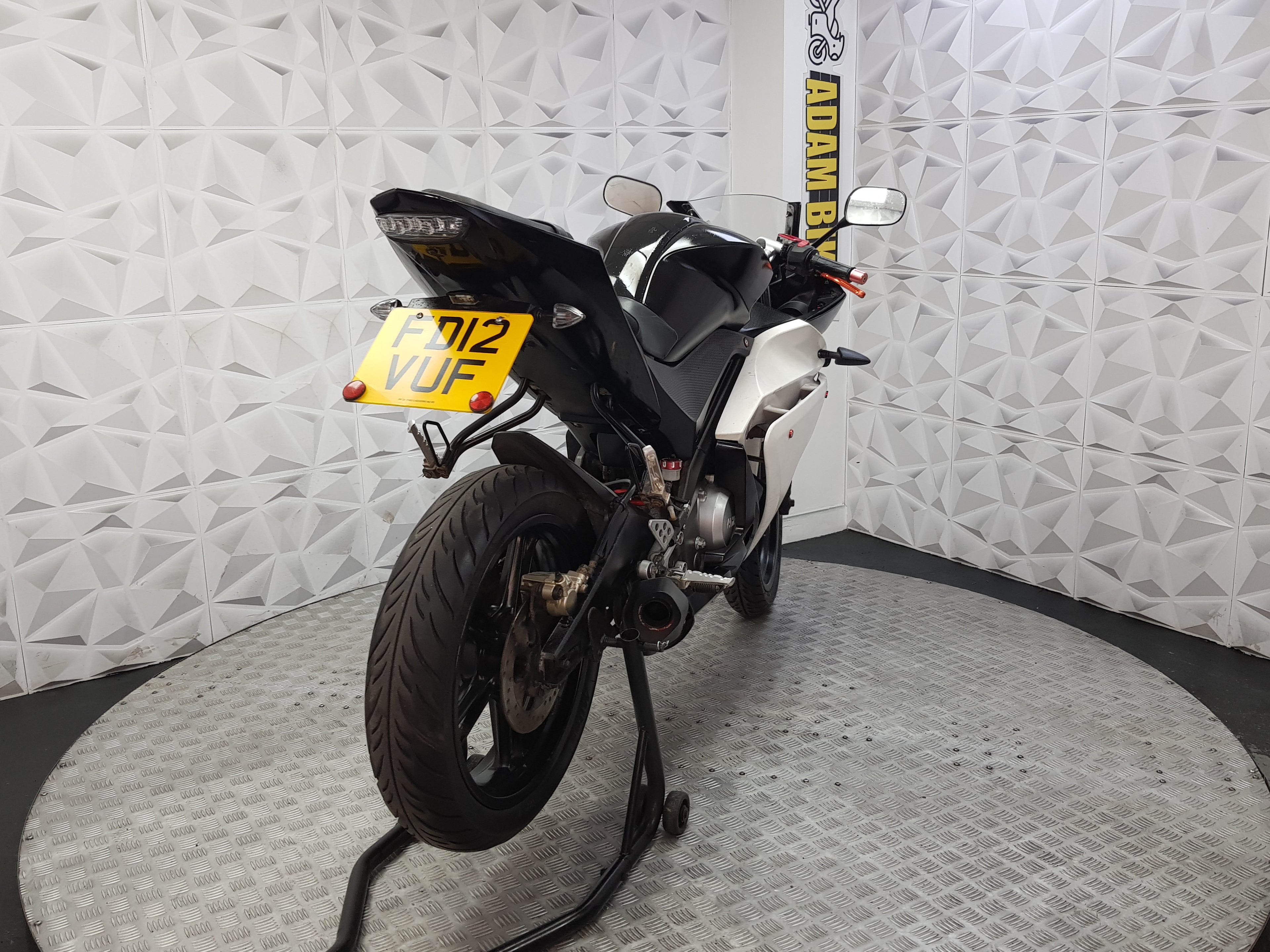 2012 Yamaha YZF-R125