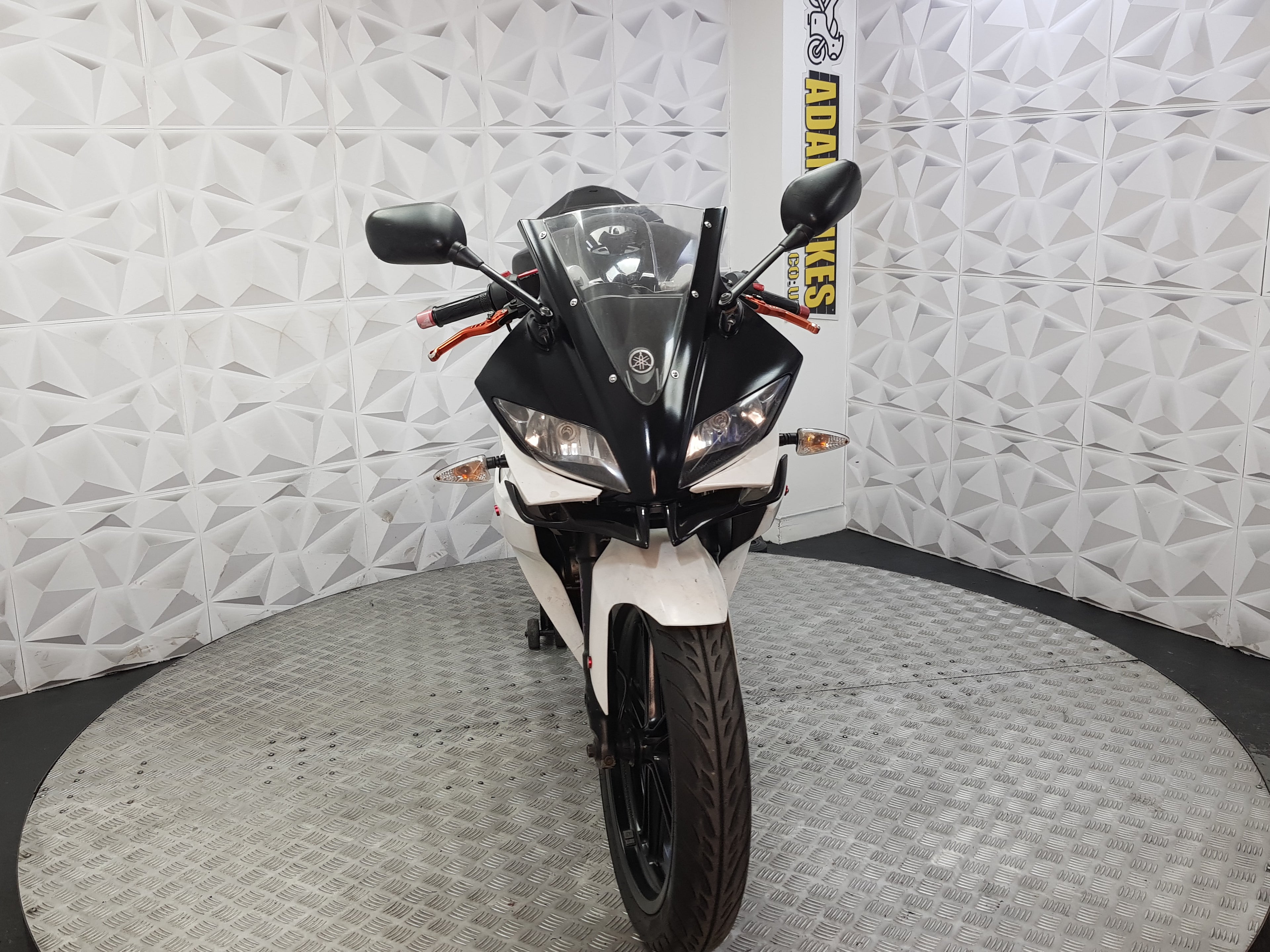 2012 Yamaha YZF-R125