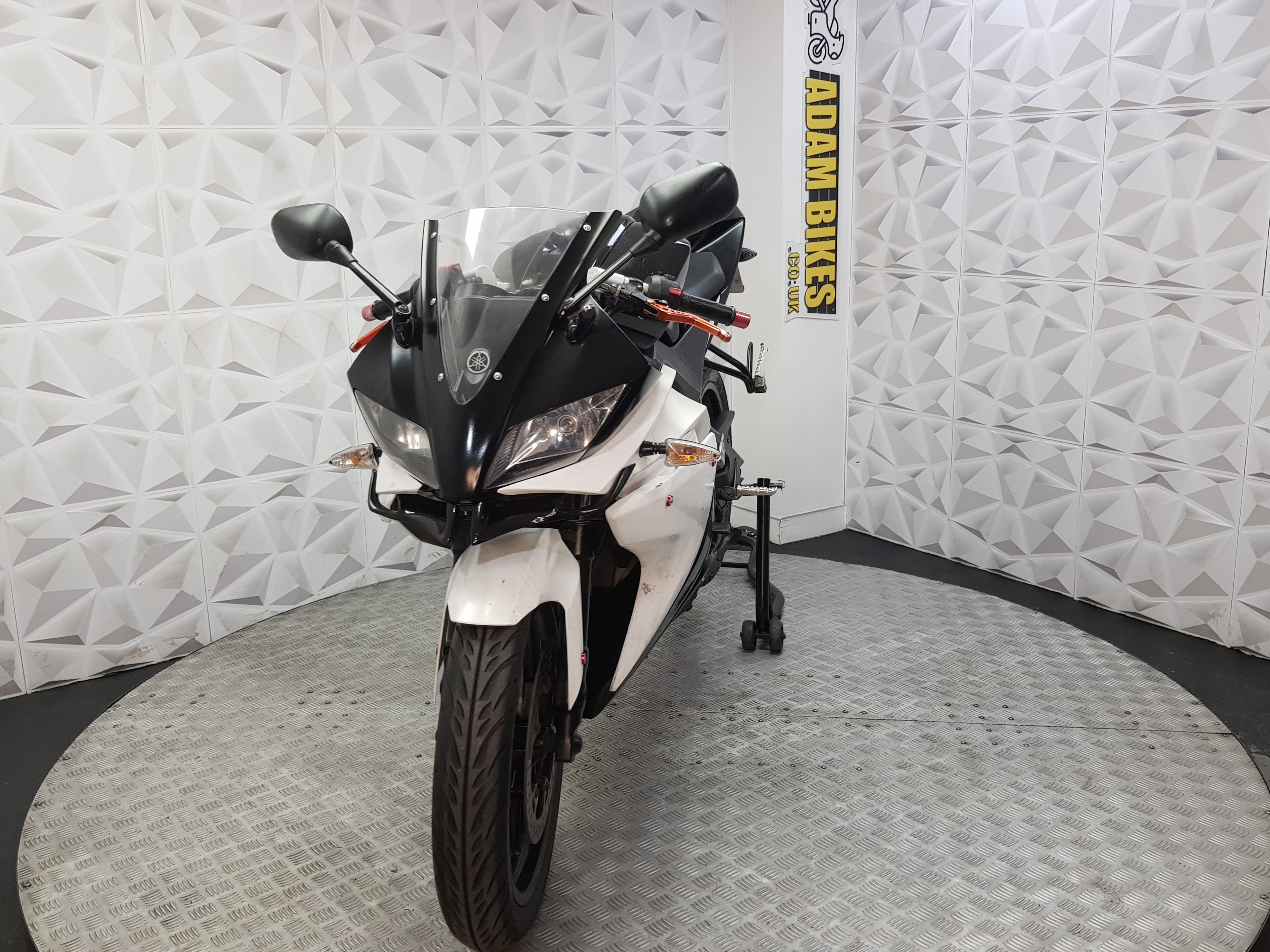 2012 Yamaha YZF-R125