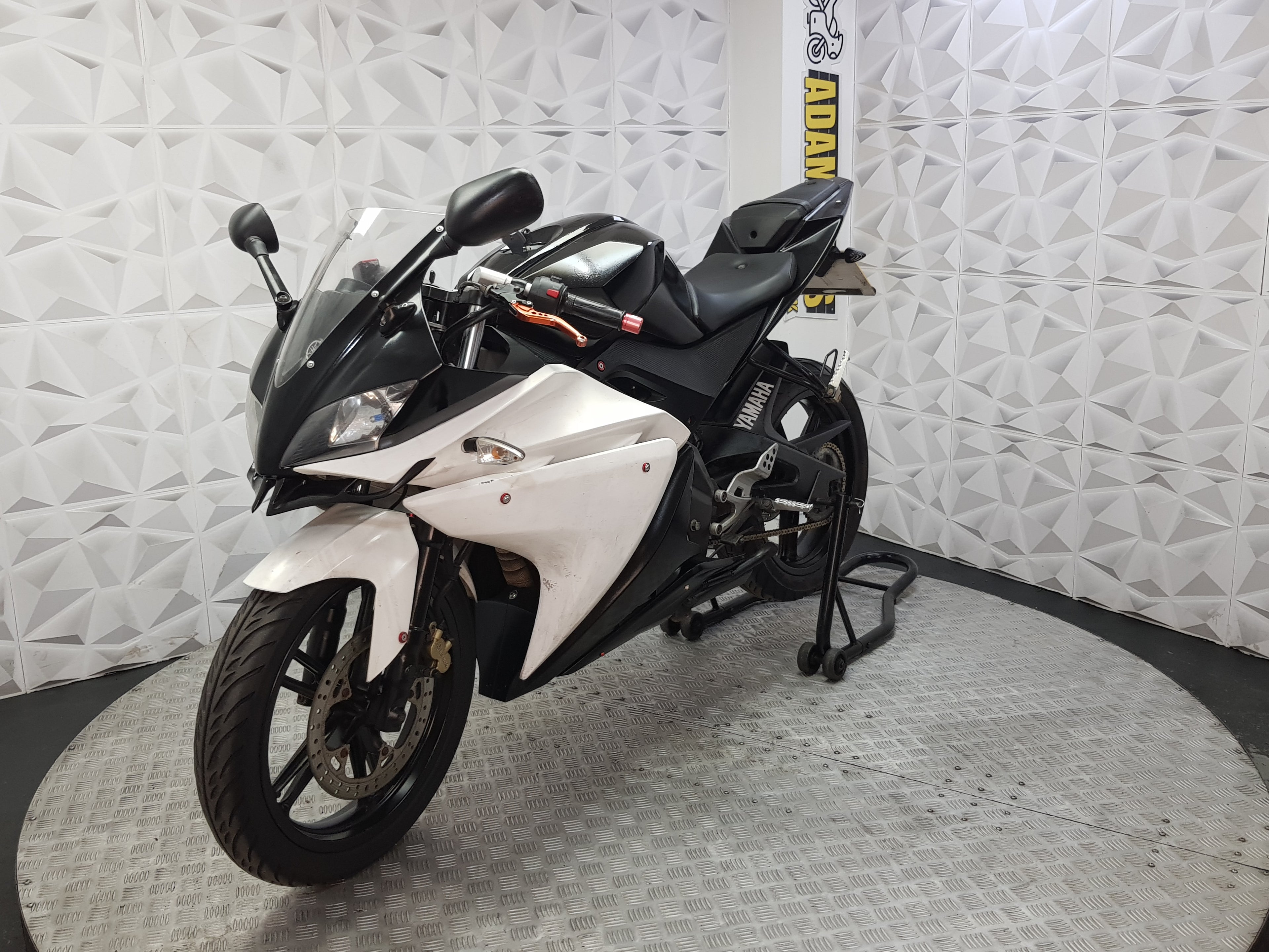 2012 Yamaha YZF-R125