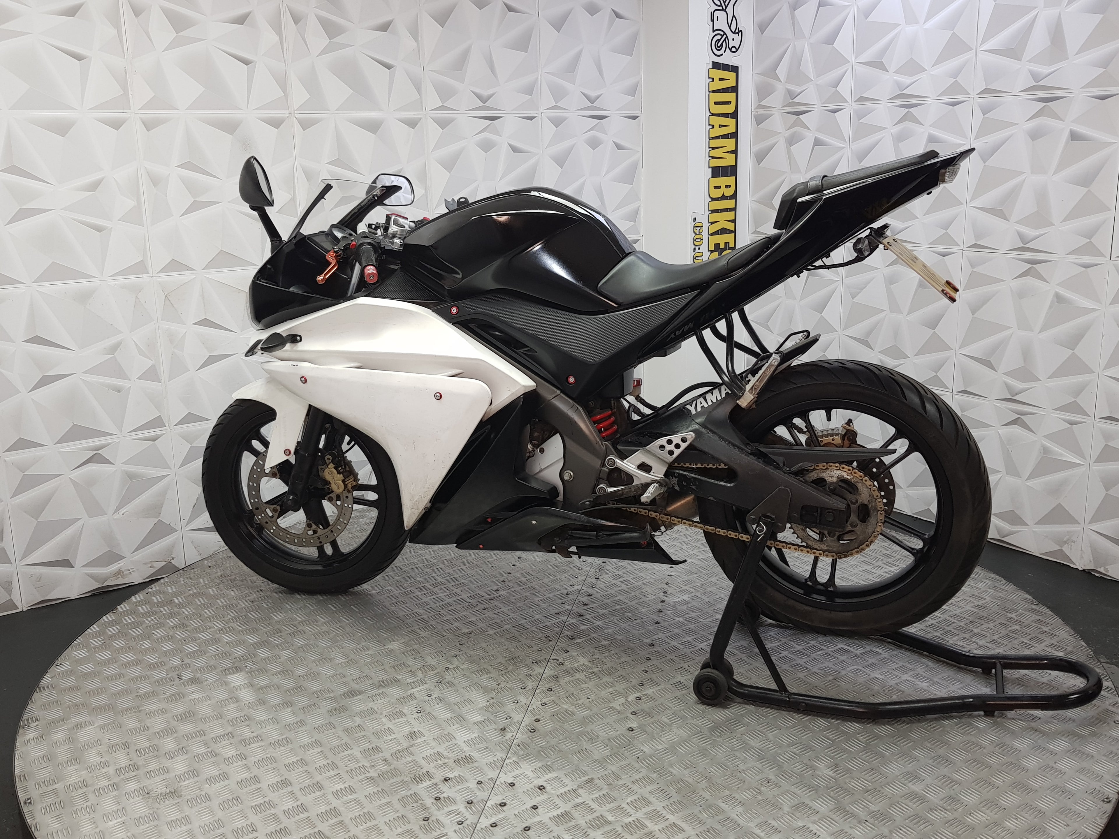 2012 Yamaha YZF-R125