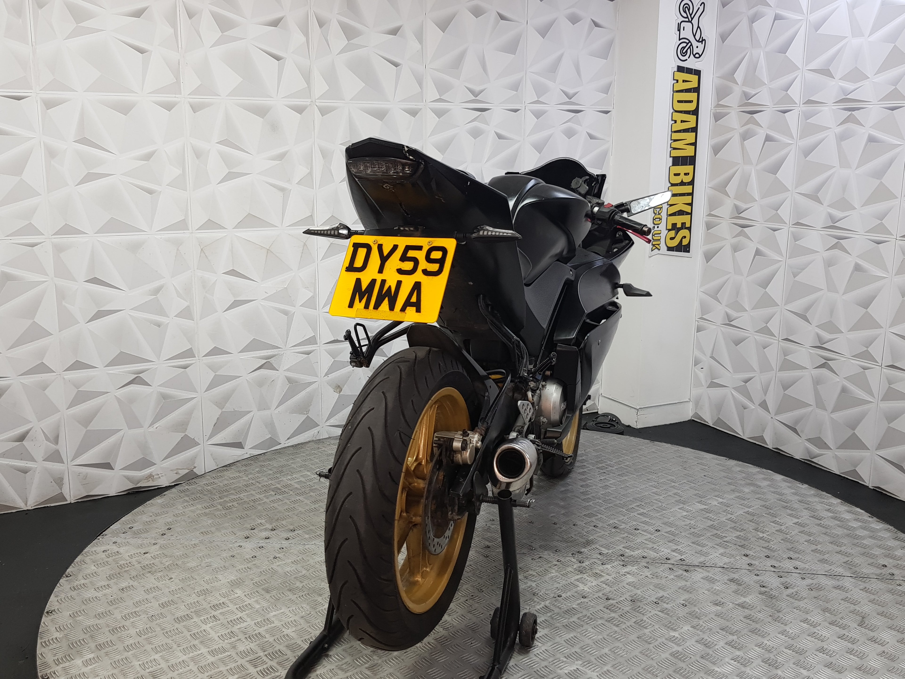 2009 Yamaha YZF-R125