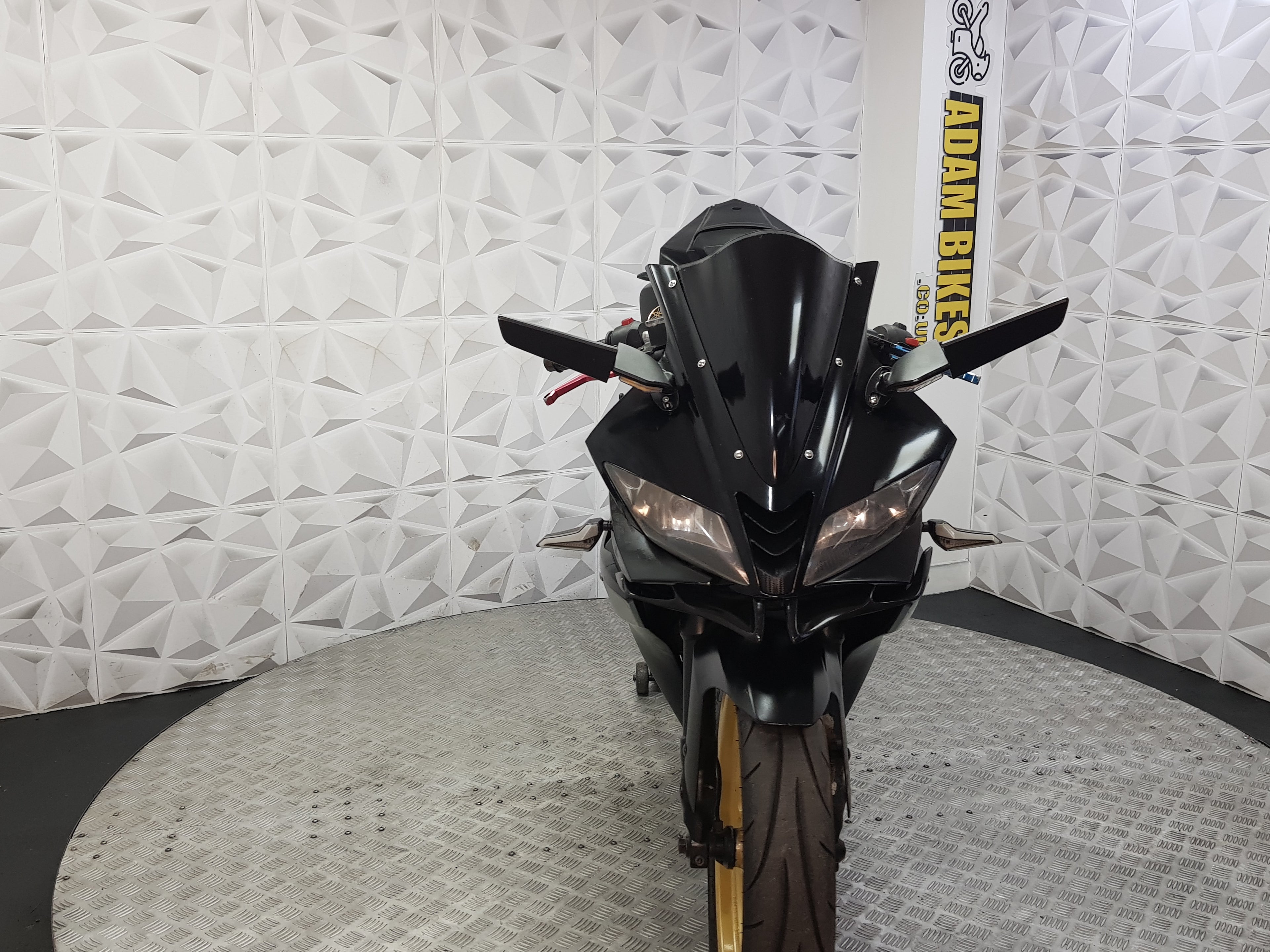 2009 Yamaha YZF-R125