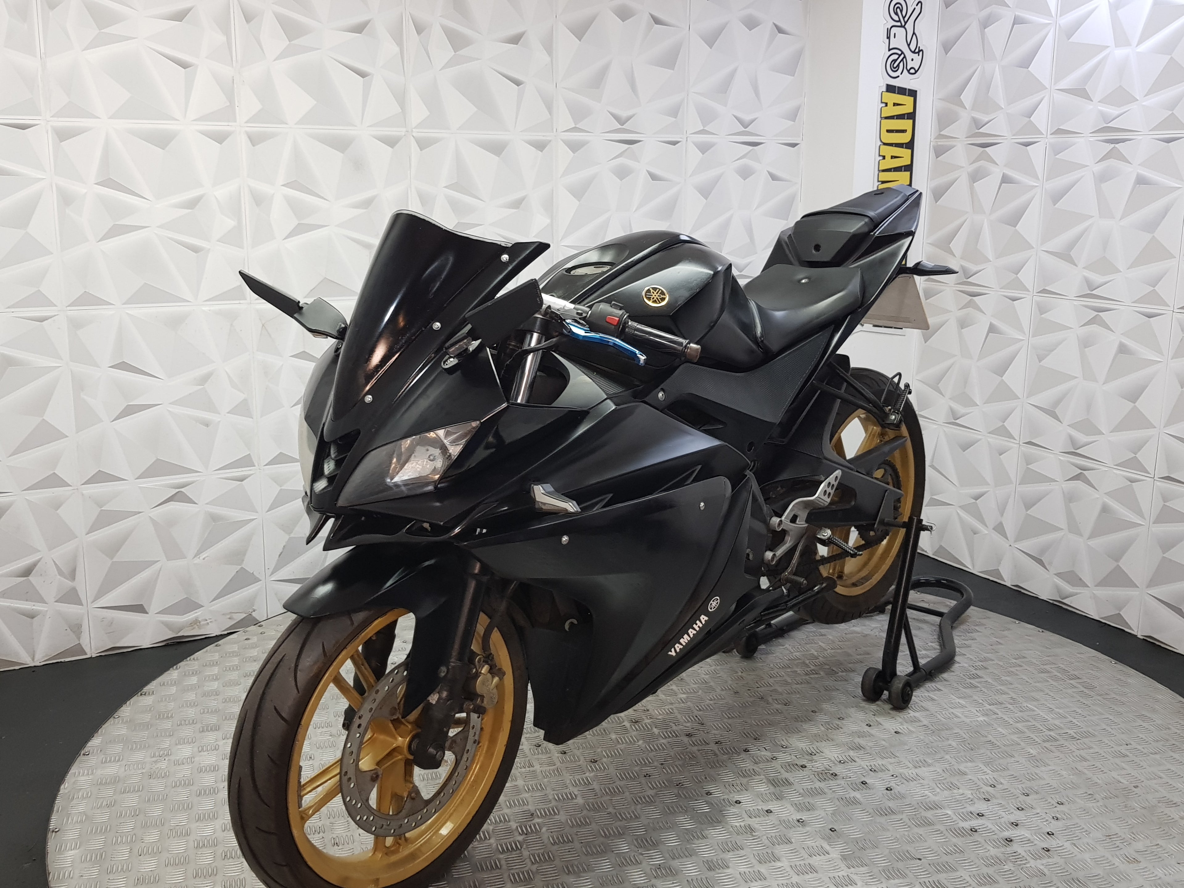 2009 Yamaha YZF-R125