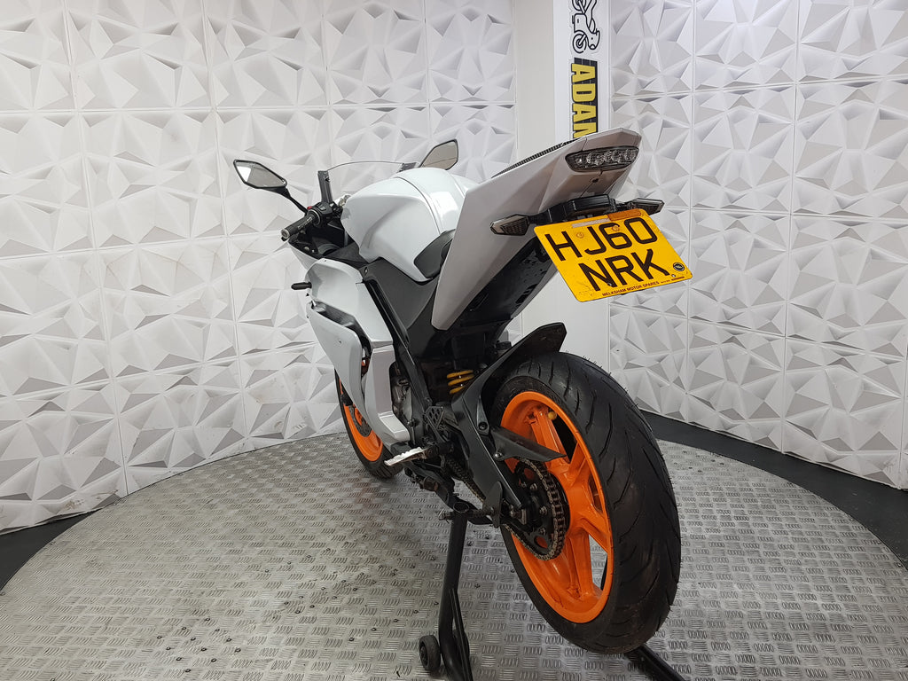 2010 Yamaha YZF-R125