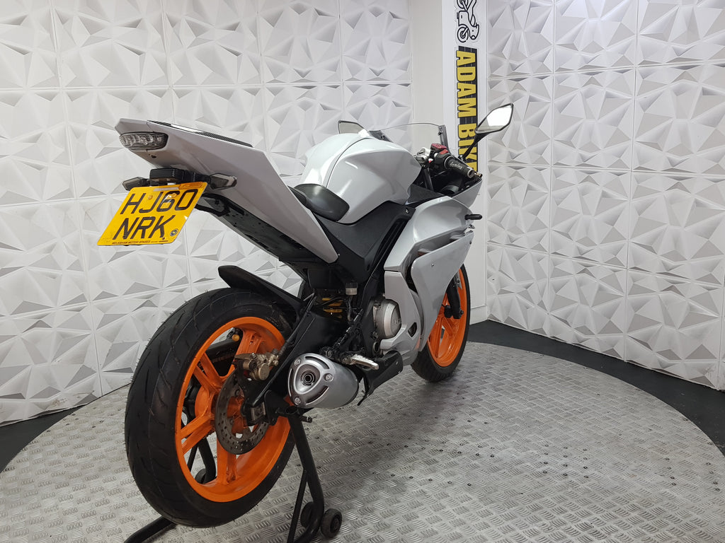 2010 Yamaha YZF-R125