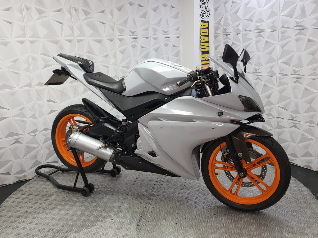 2010 Yamaha YZF-R125