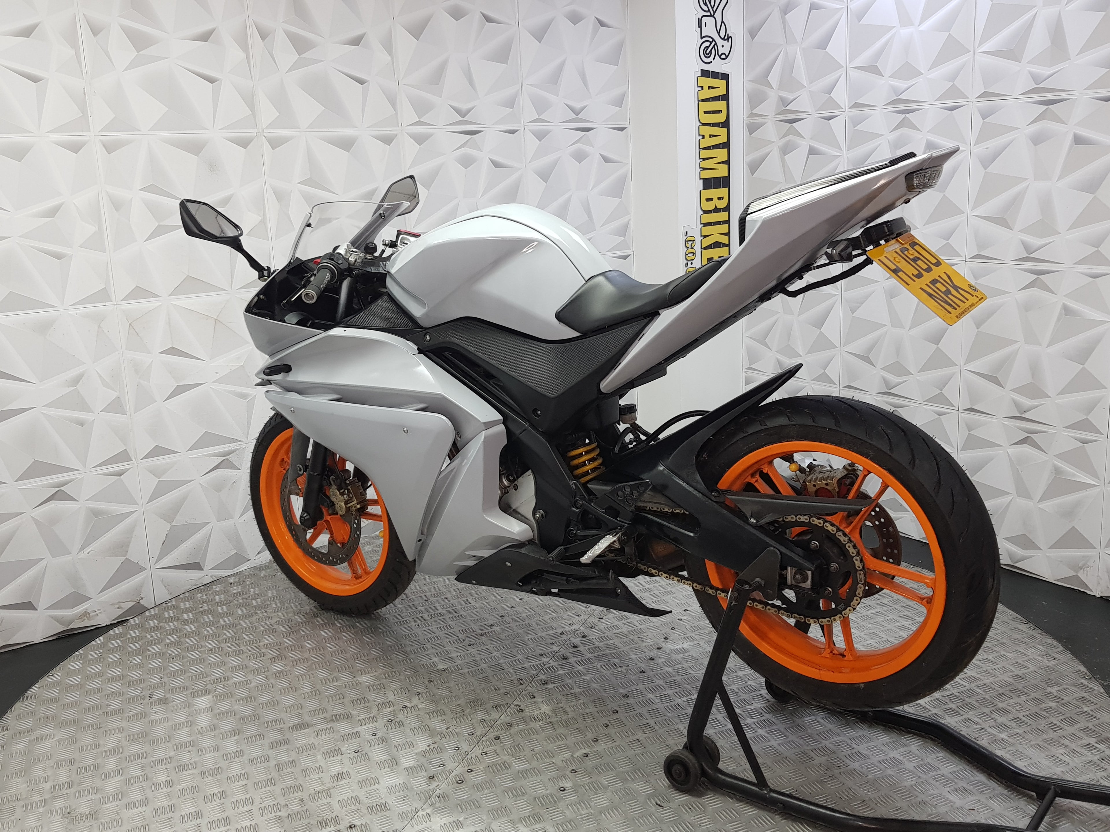 2010 Yamaha YZF-R125