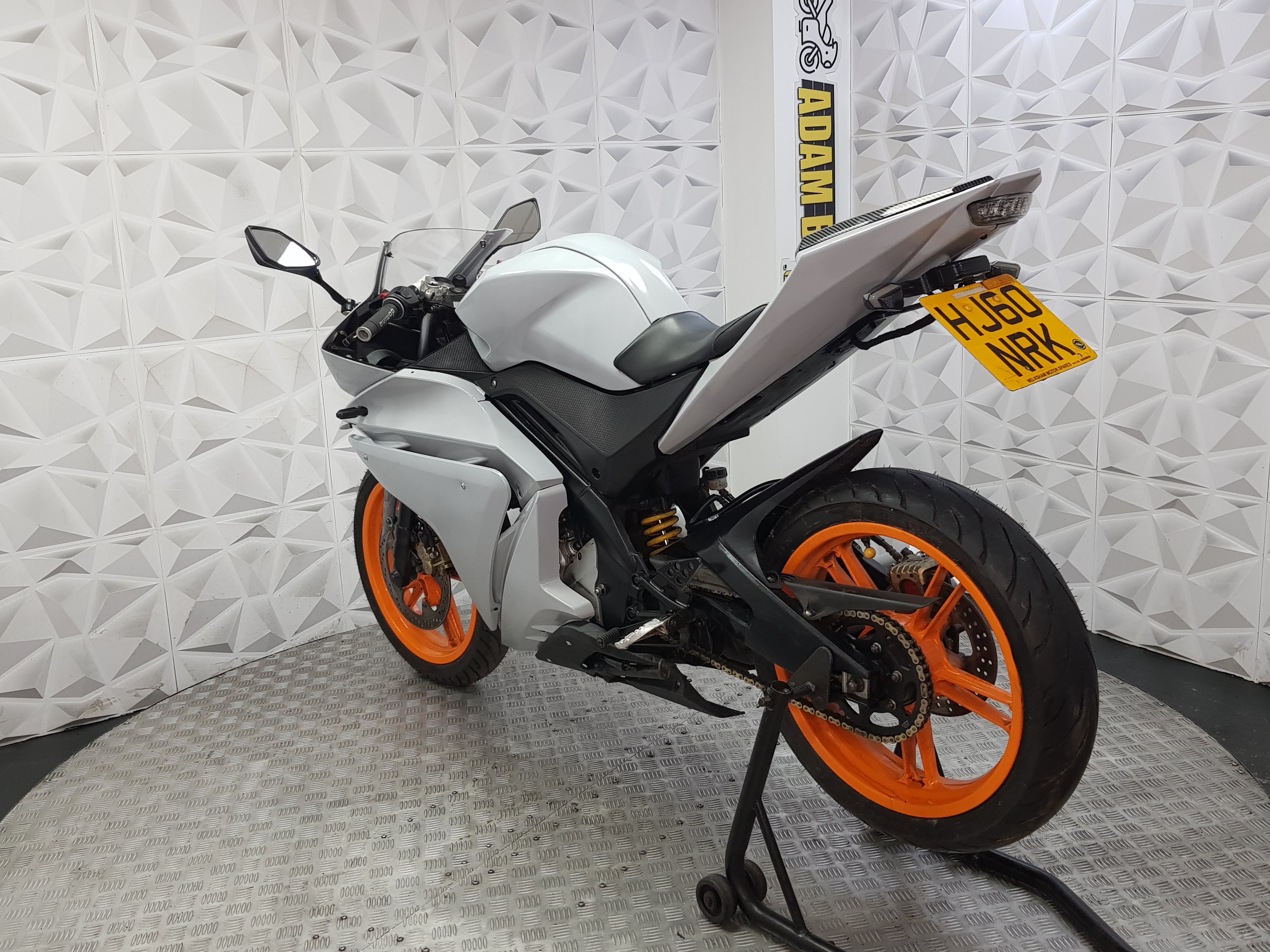 2010 Yamaha YZF-R125