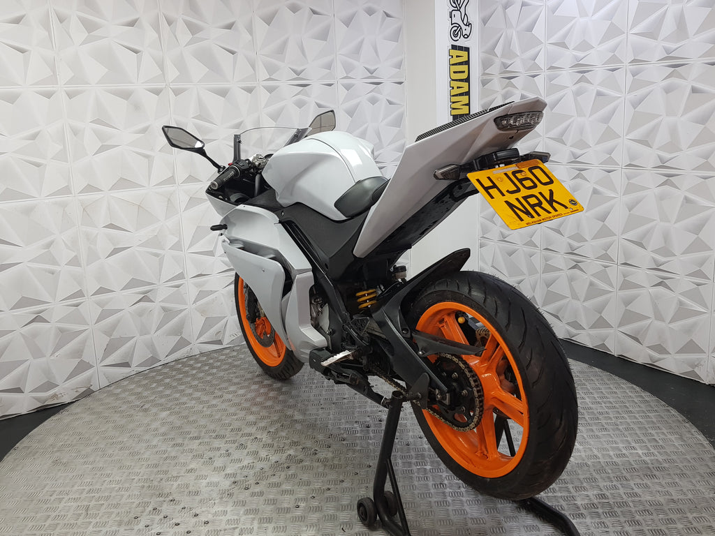 2010 Yamaha YZF-R125