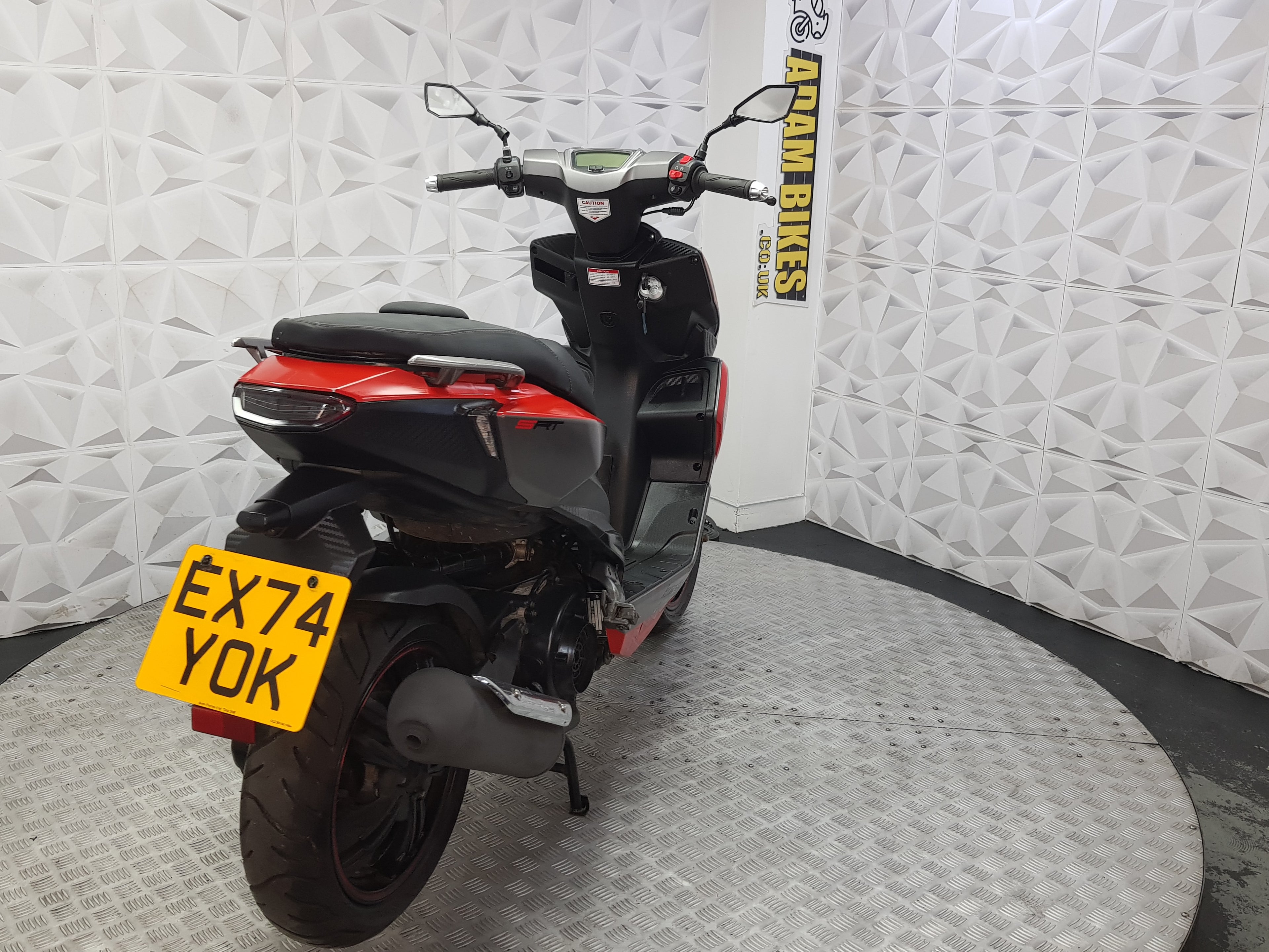 2024 Lexmoto SRT125