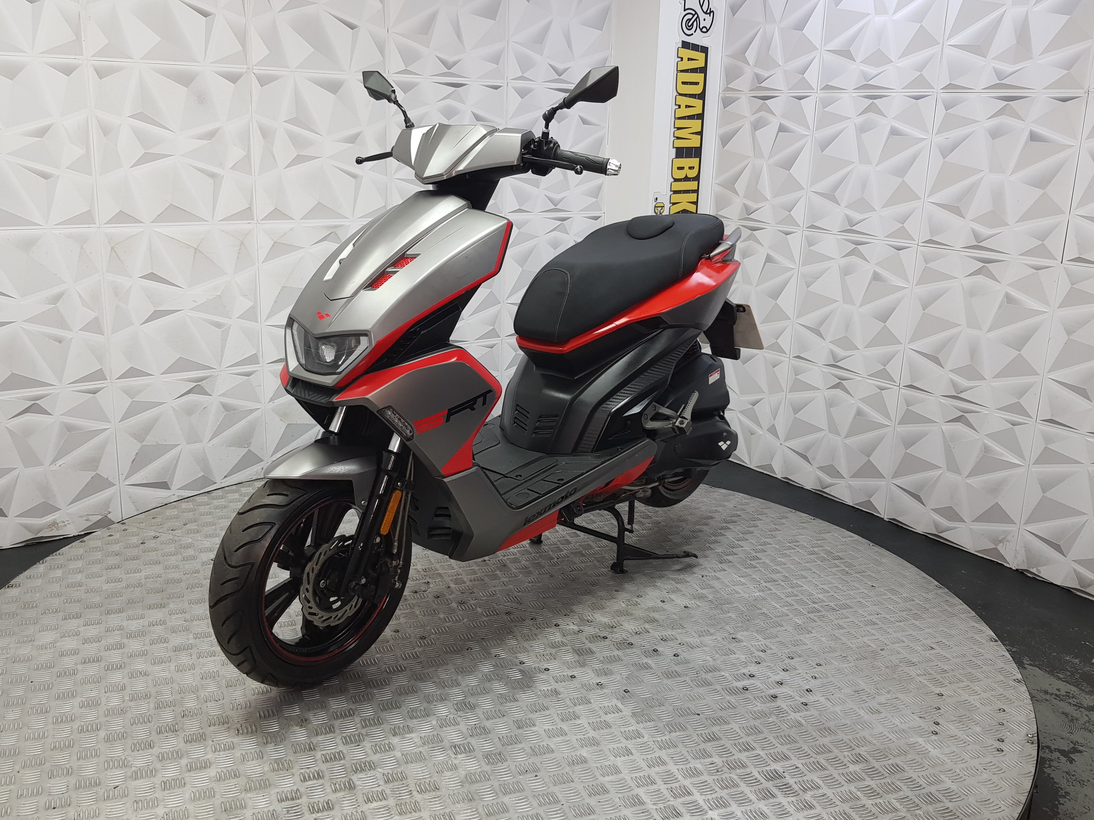 2024 Lexmoto SRT125