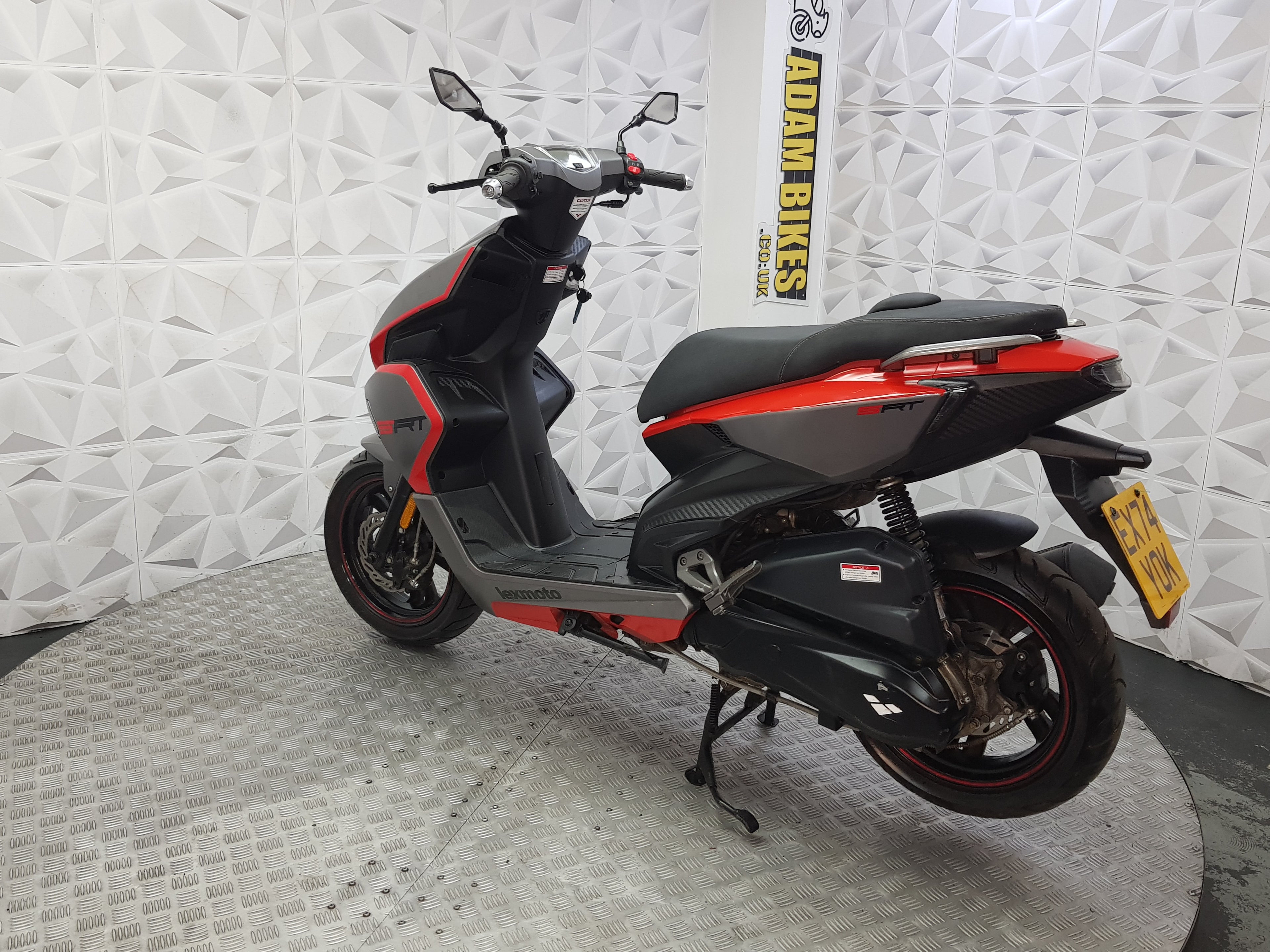 2024 Lexmoto SRT125