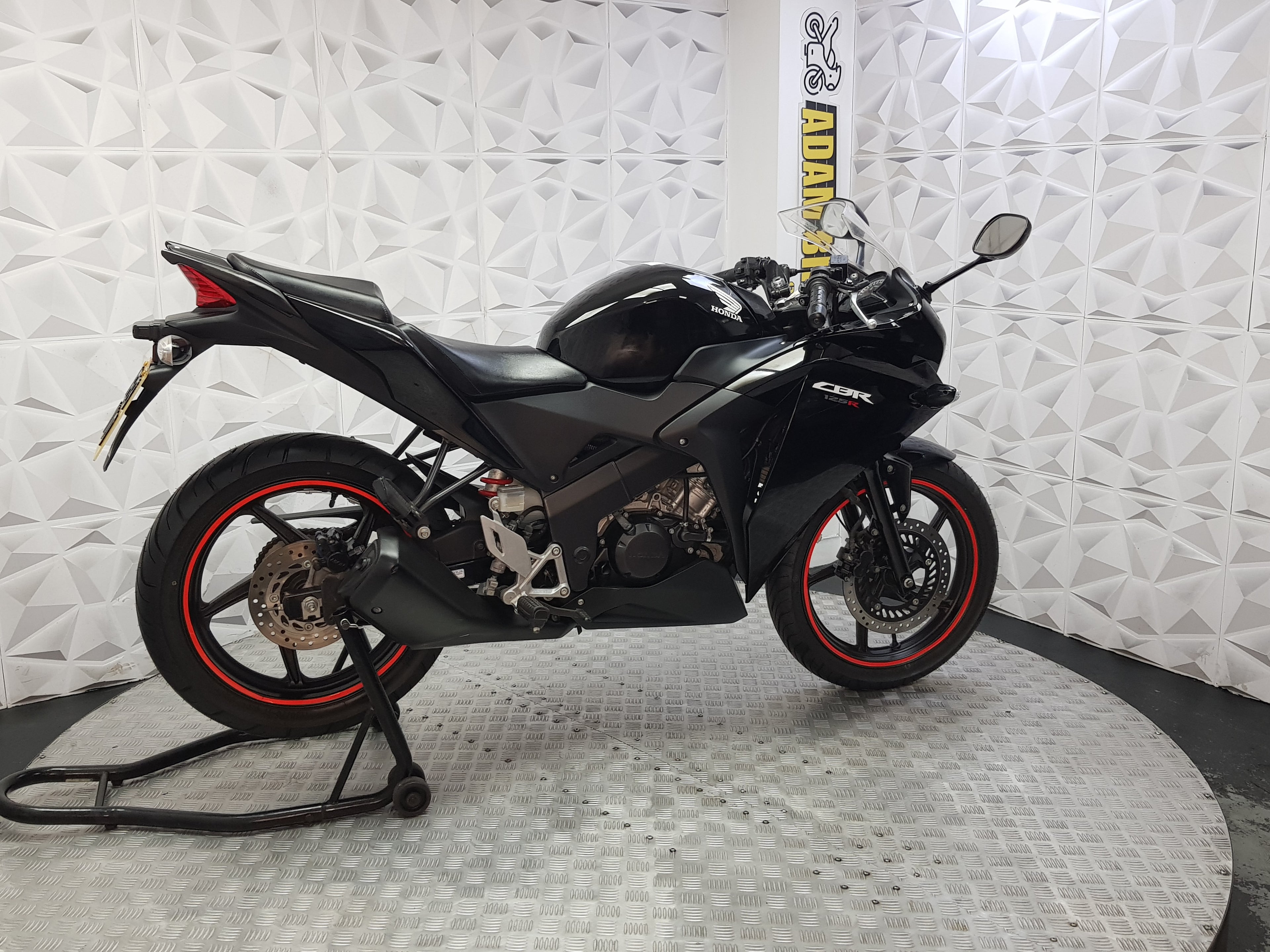 2013 Honda CBR125R