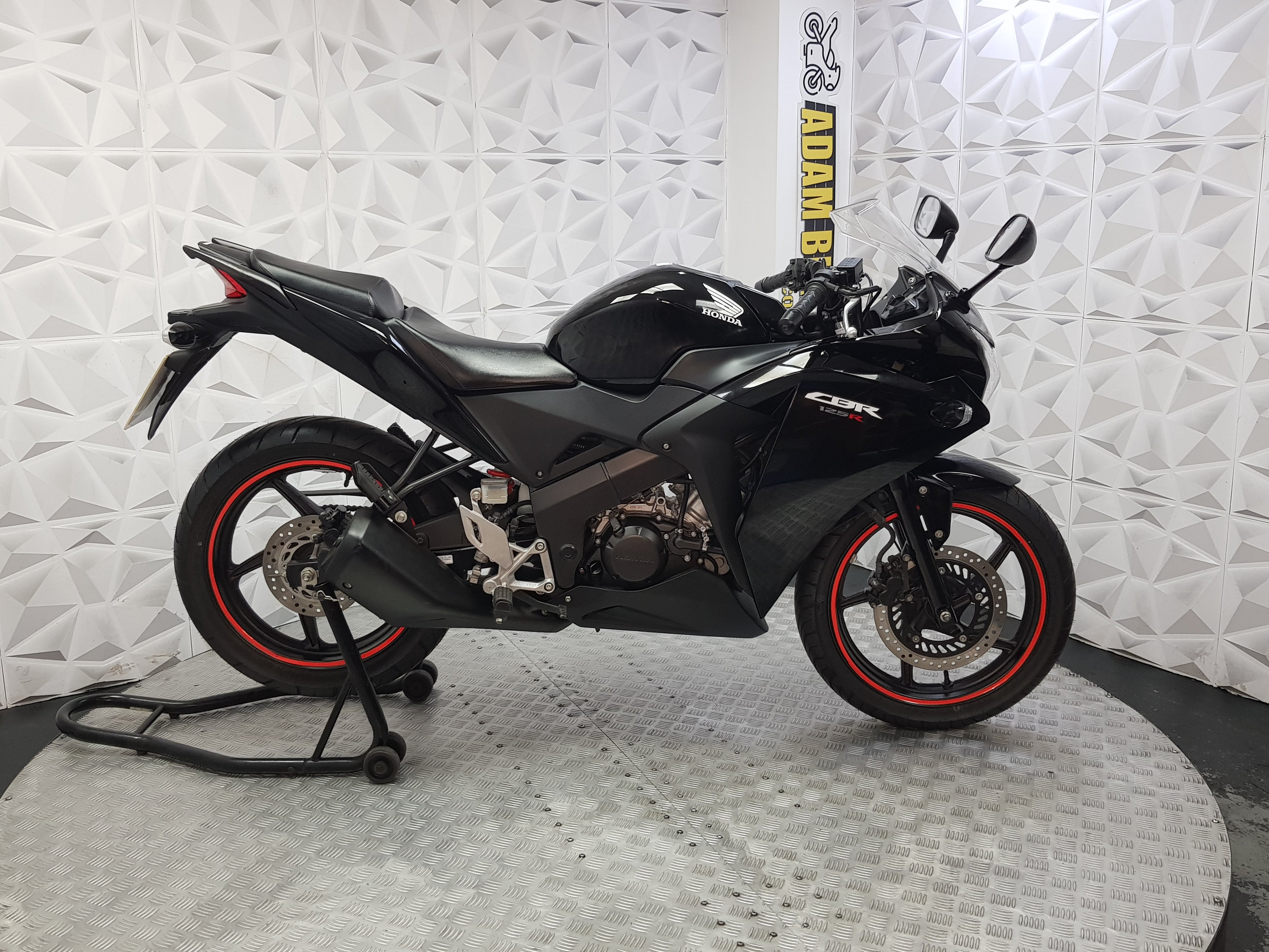 2013 Honda CBR125R
