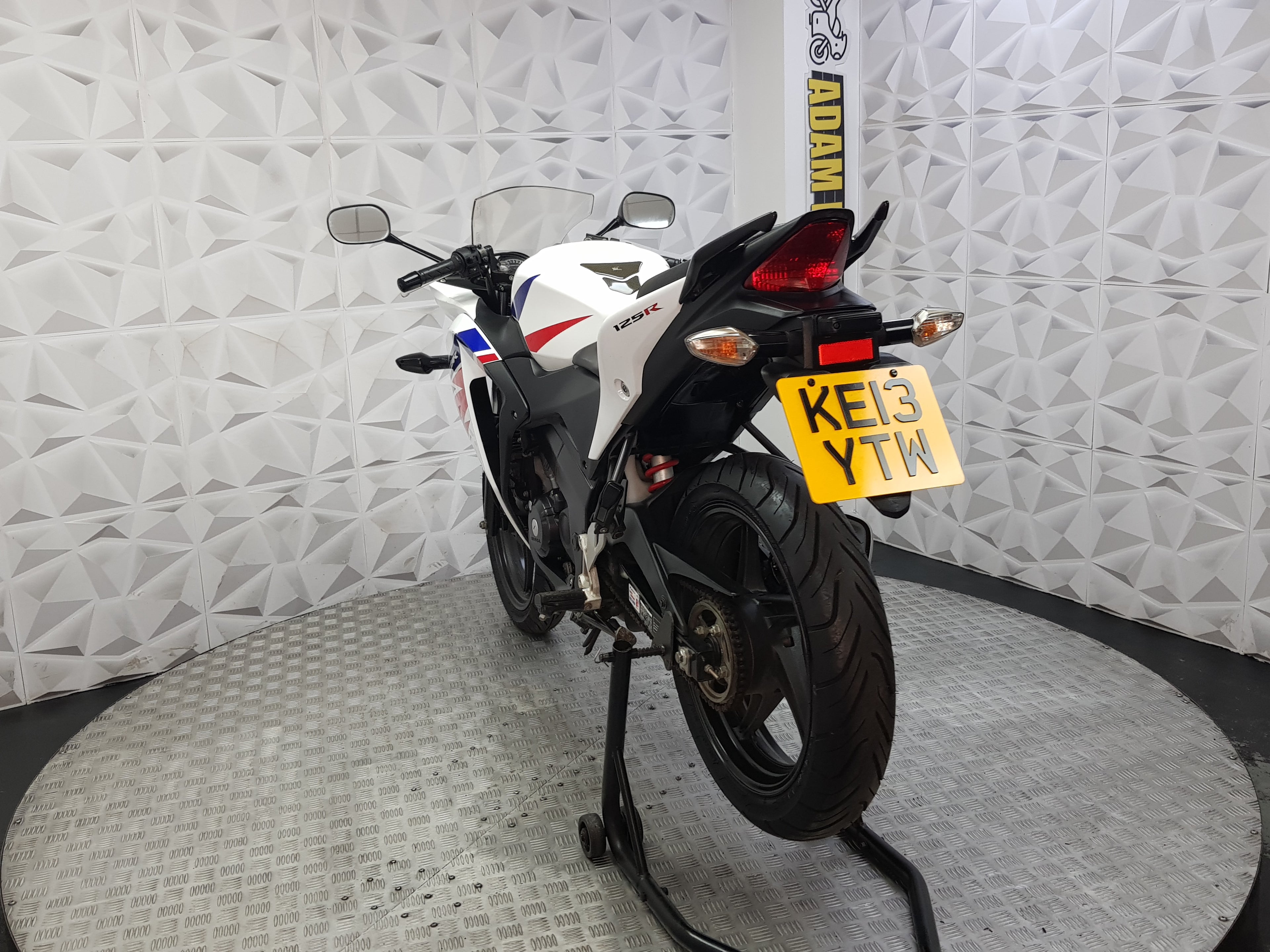2013 Honda CBR125R
