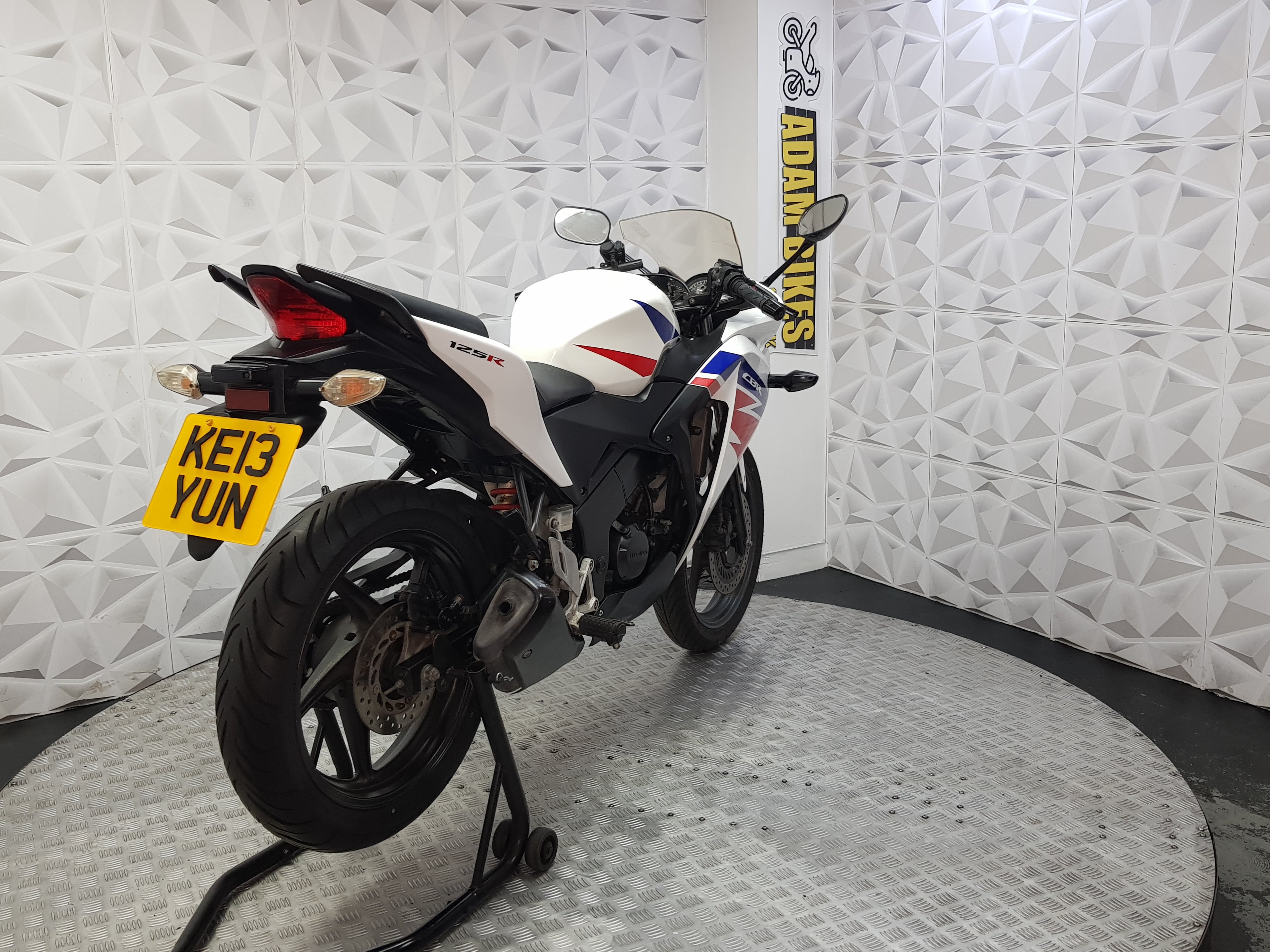2013 Honda CBR125R