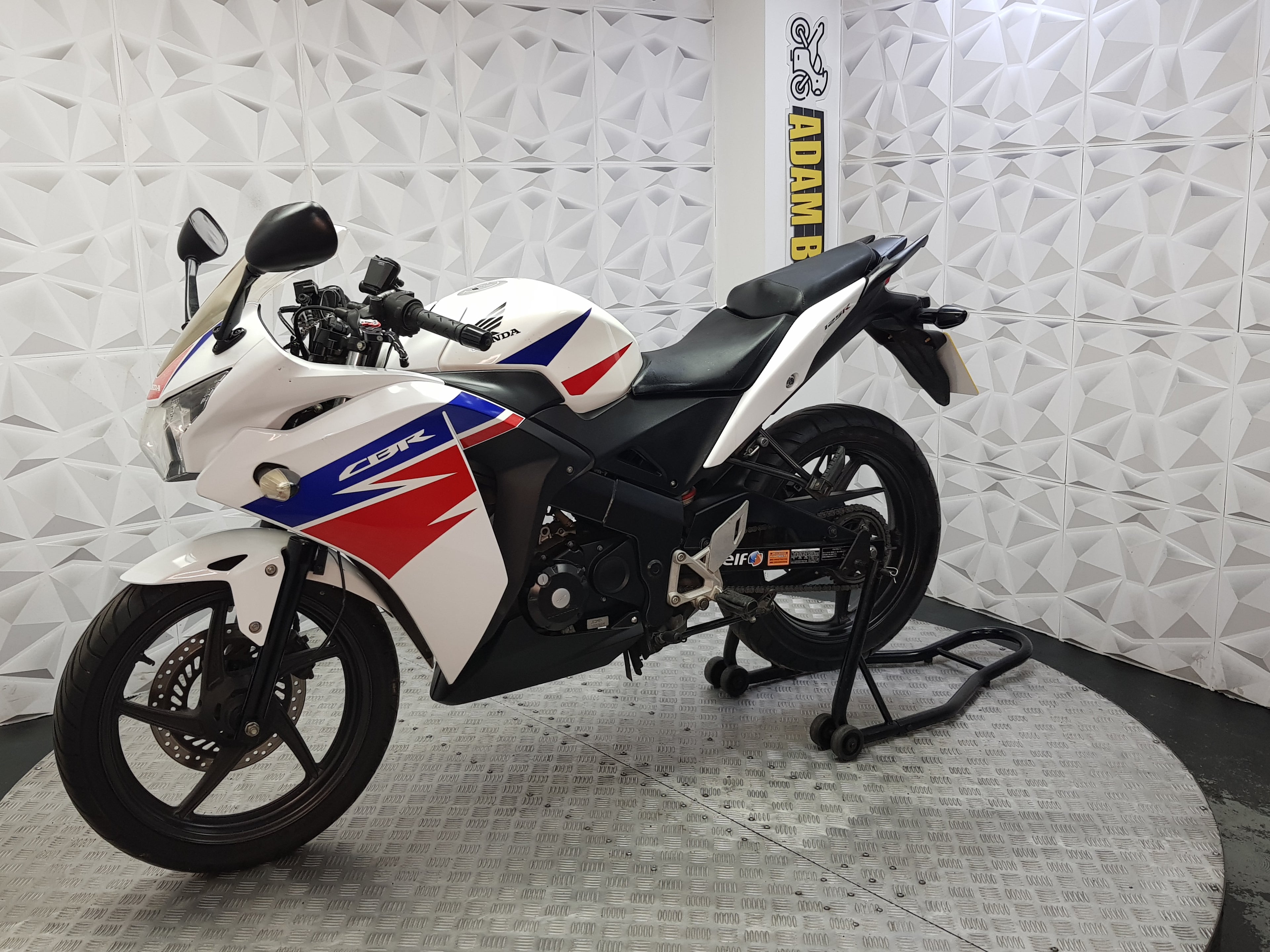 2013 Honda CBR125R