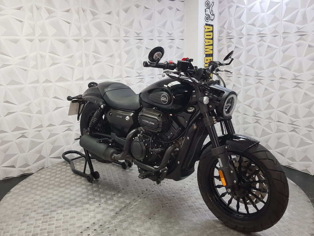 2025 Keeway V-Cruise 125