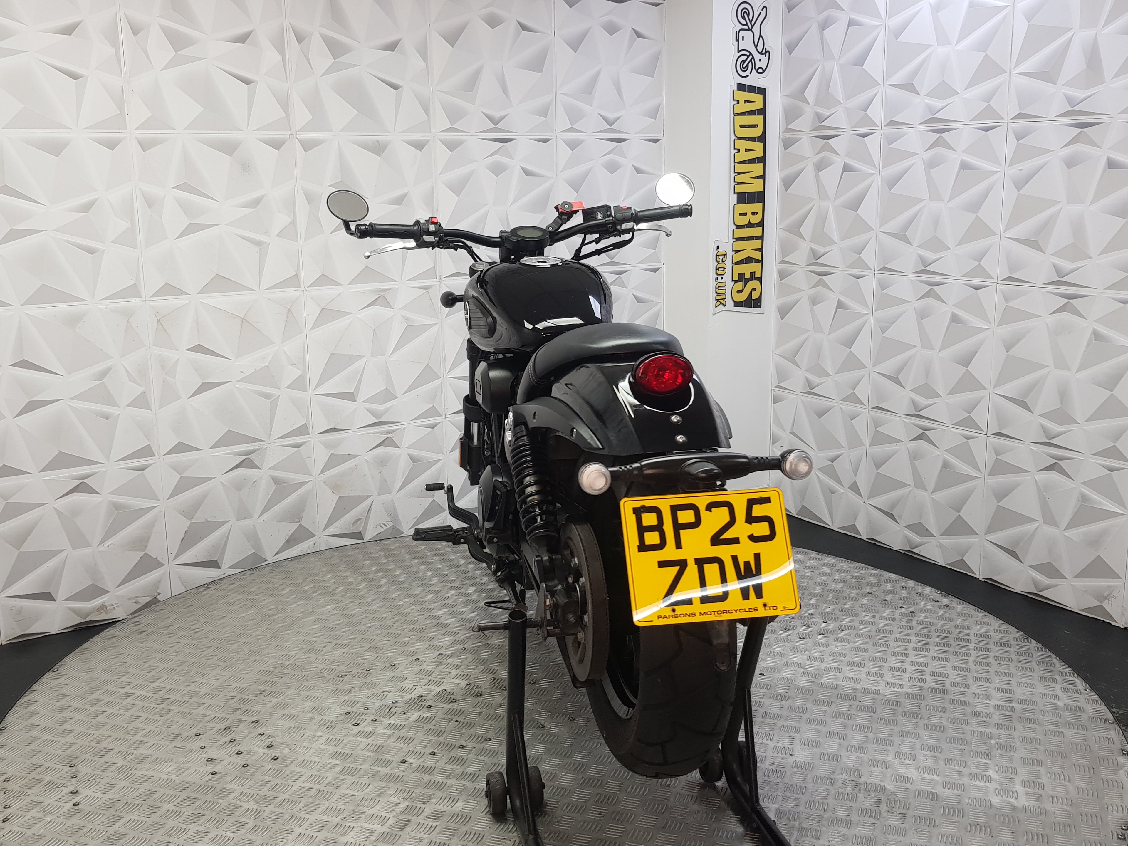 2025 Keeway V-Cruise 125