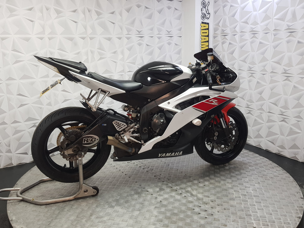 2008 Yamaha R6
