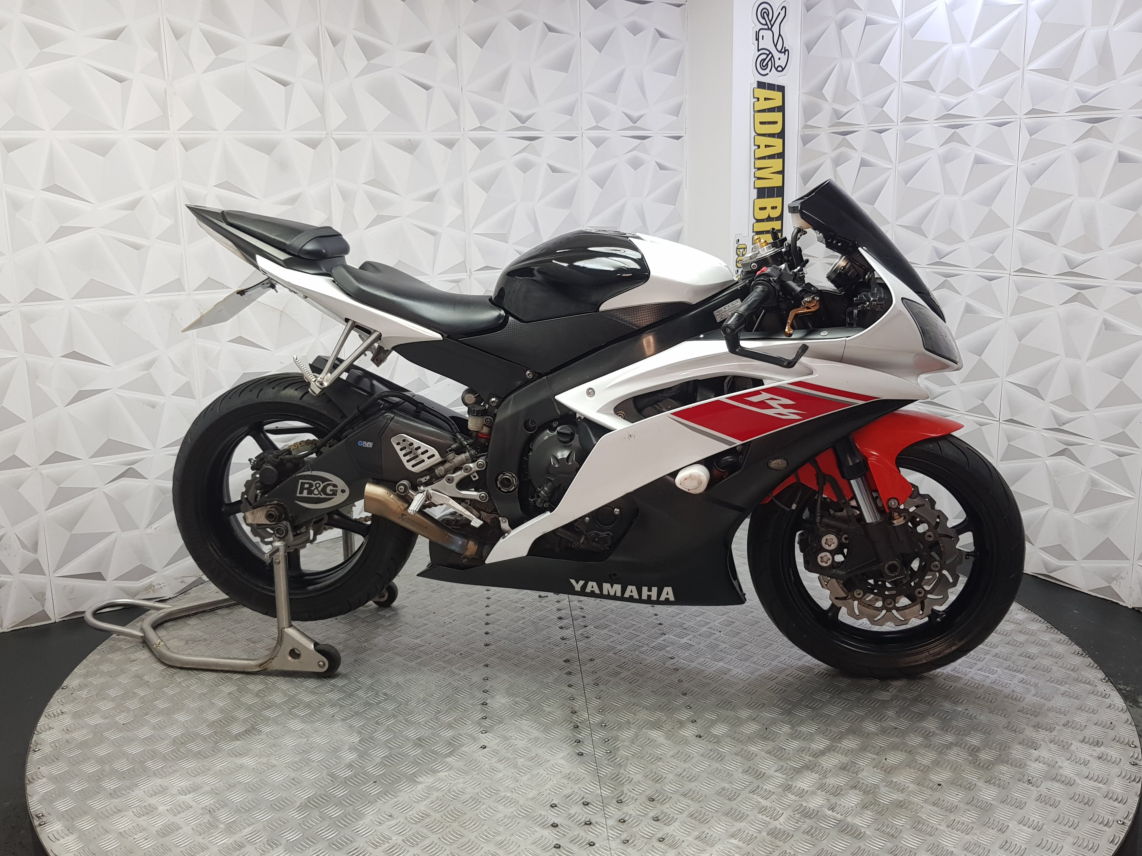 2008 Yamaha R6