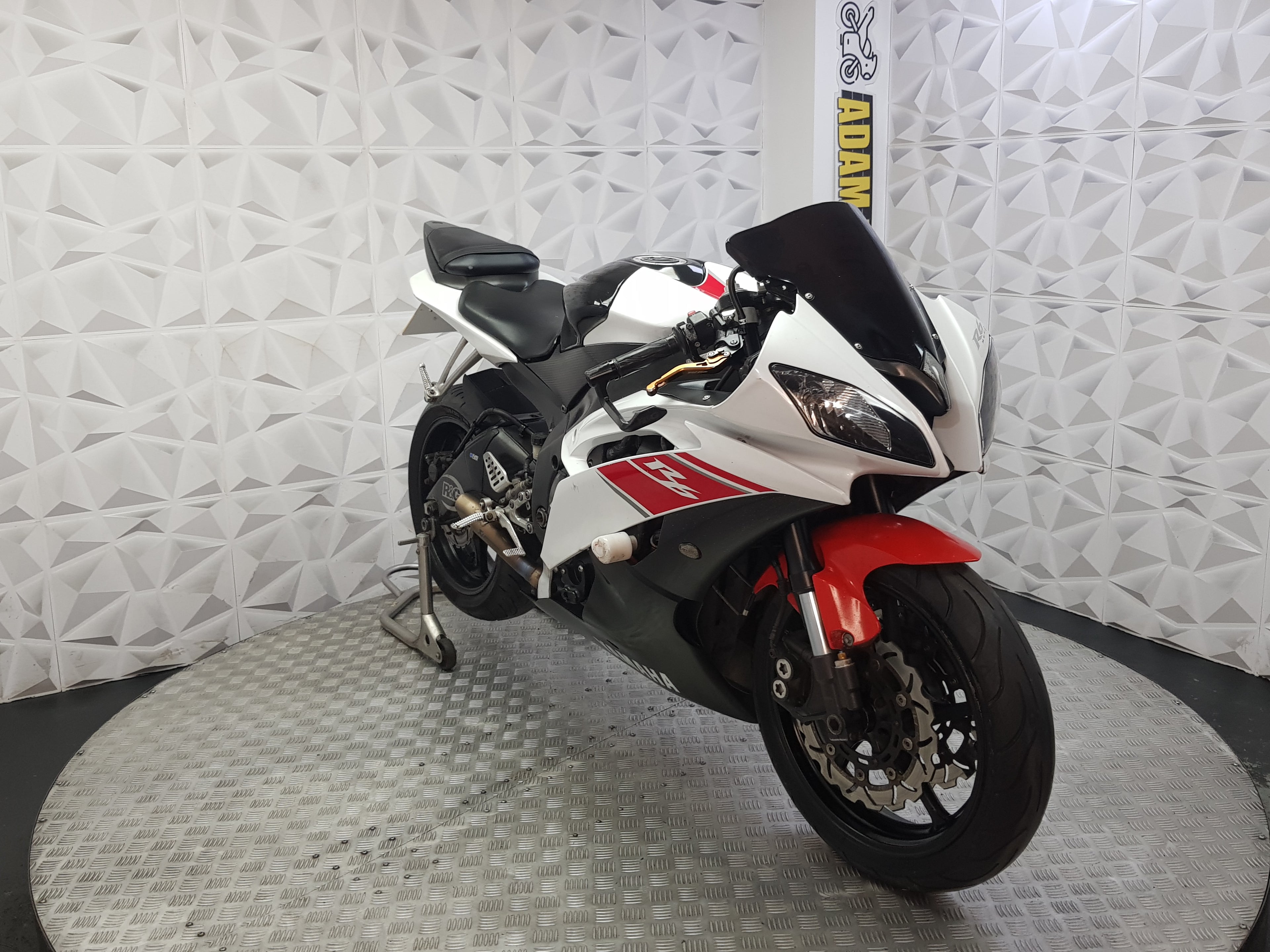 2008 Yamaha R6