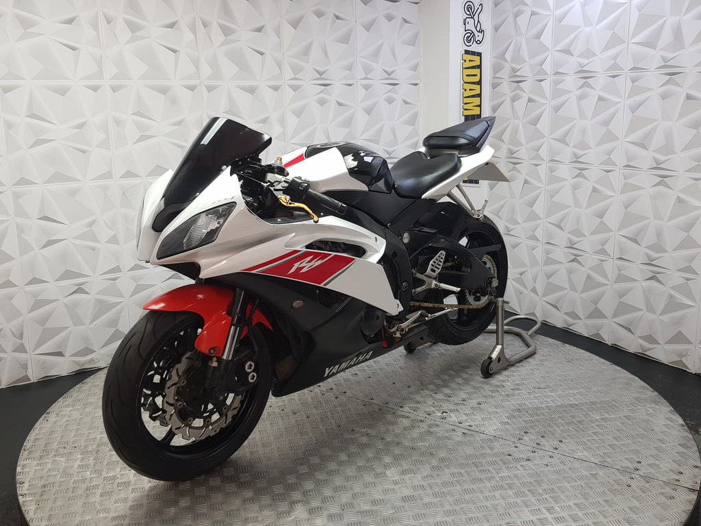 2008 Yamaha R6