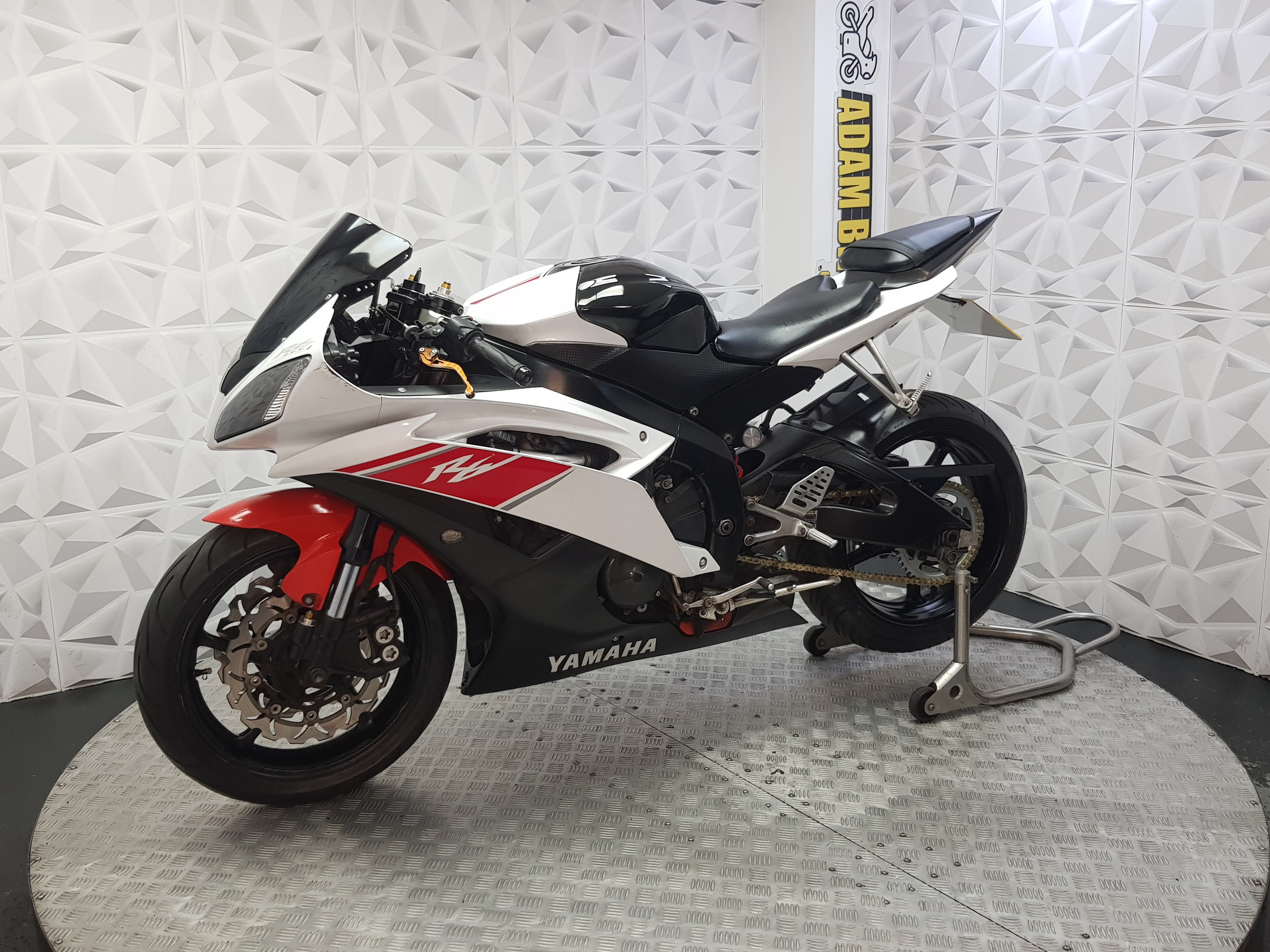 2008 Yamaha R6