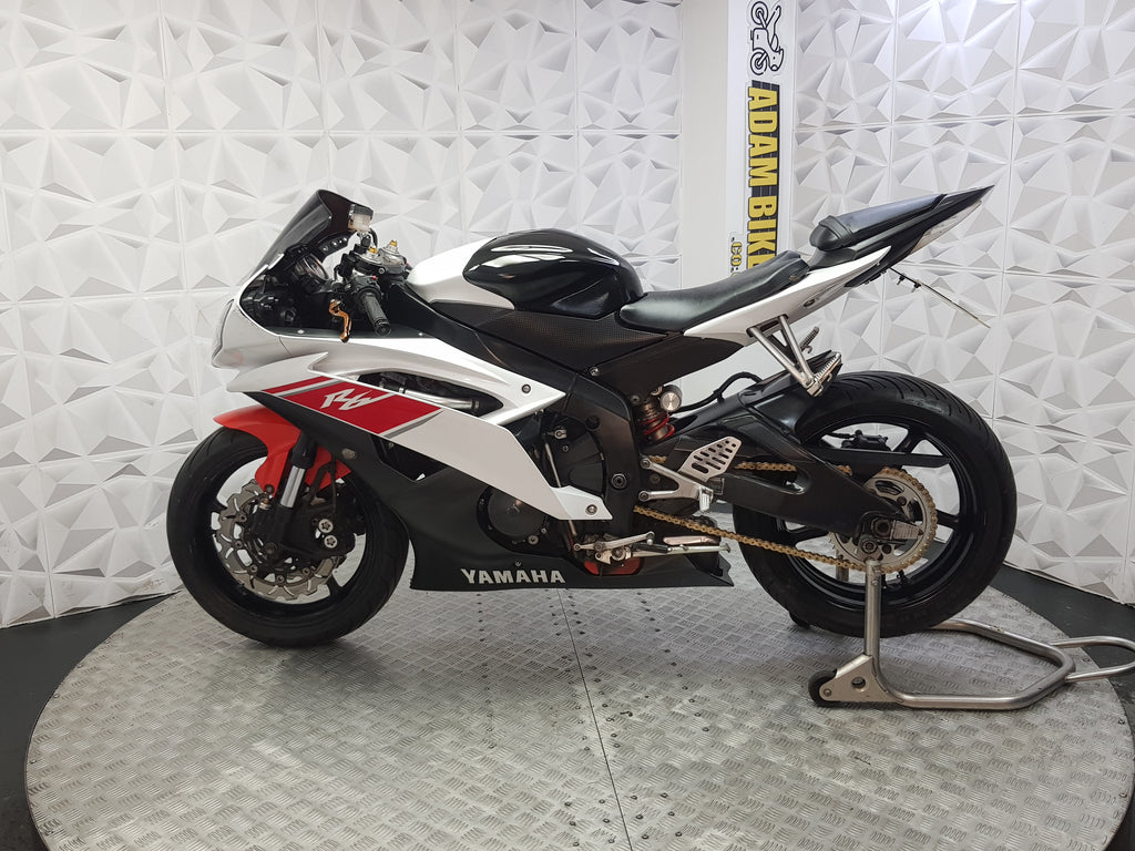 2008 Yamaha R6