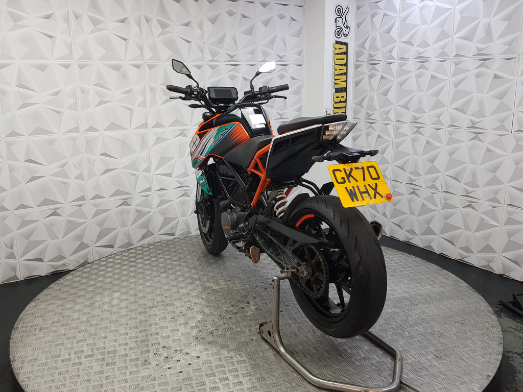 2020 KTM DUKE 125 ABS