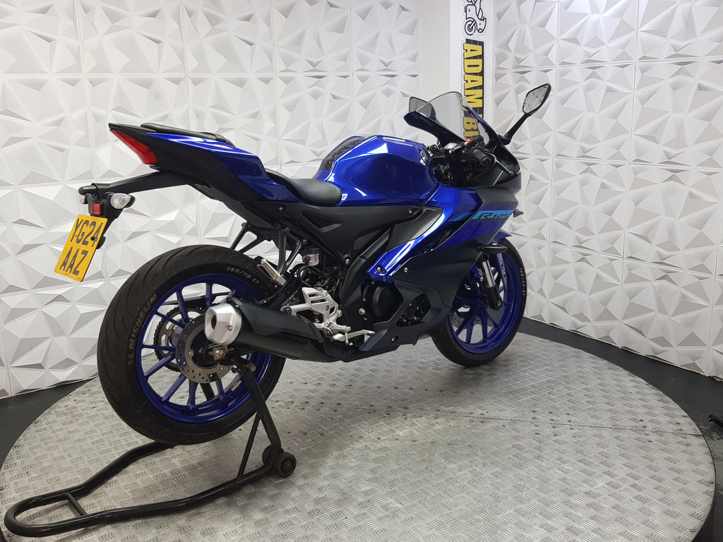 2024 YAMAHA YZF R125 ABS