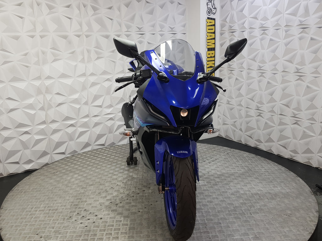 2024 YAMAHA YZF R125 ABS