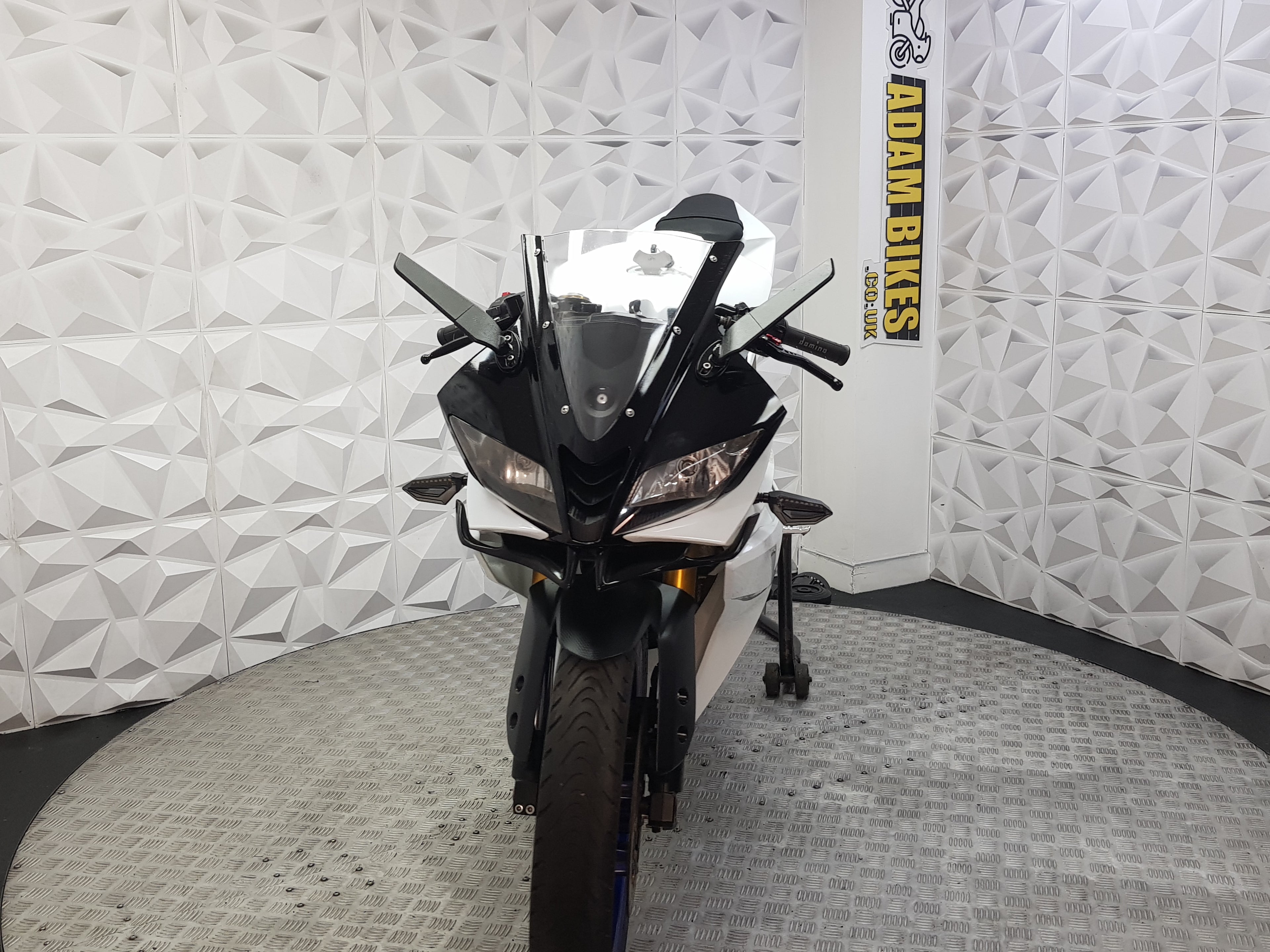 2016 Yamaha YZF-R125