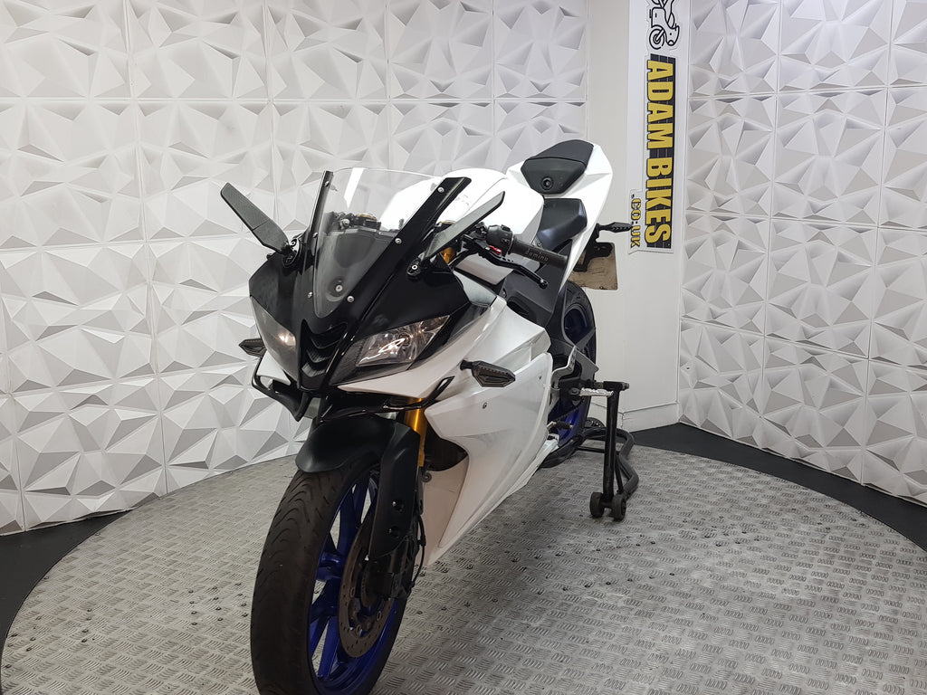 2016 Yamaha YZF-R125