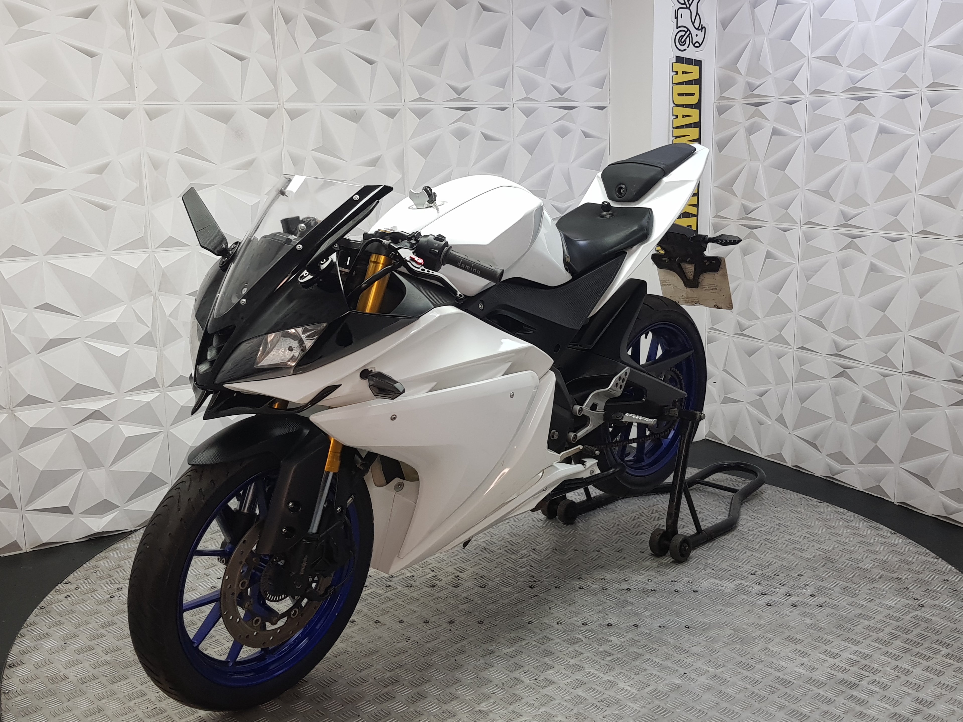 2016 Yamaha YZF-R125