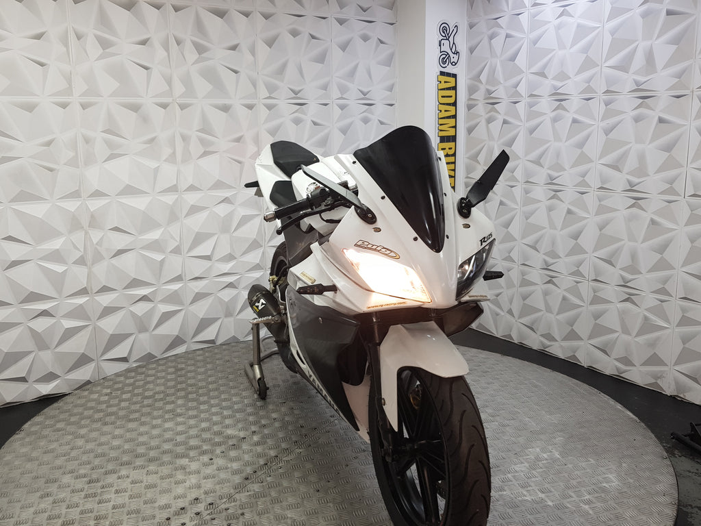 2010 YAMAHA YZF-R125