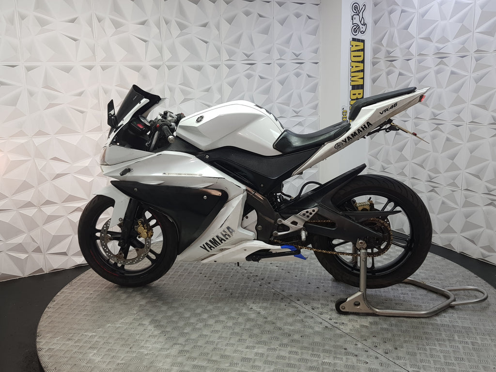 2010 YAMAHA YZF-R125