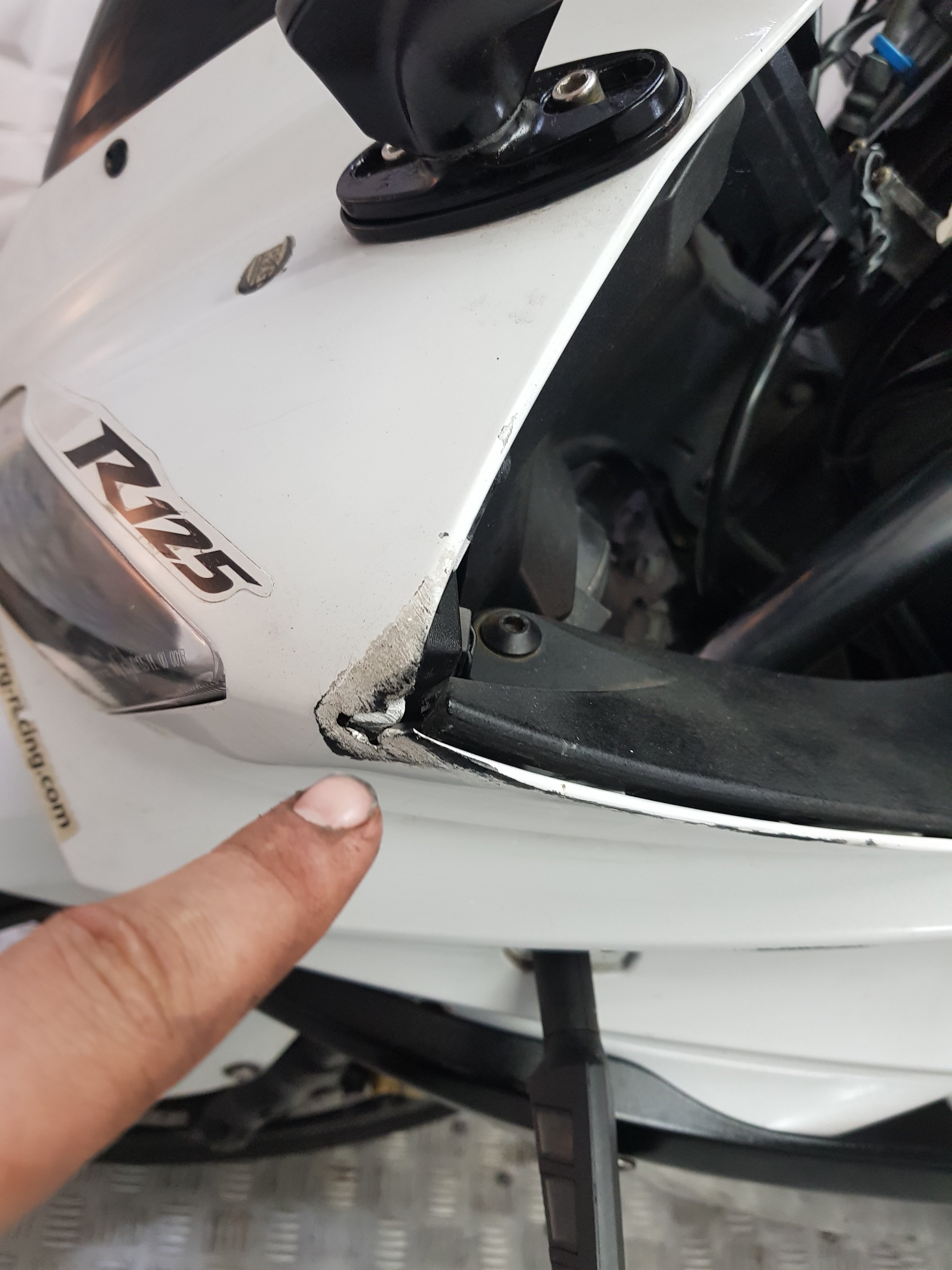2010 YAMAHA YZF-R125