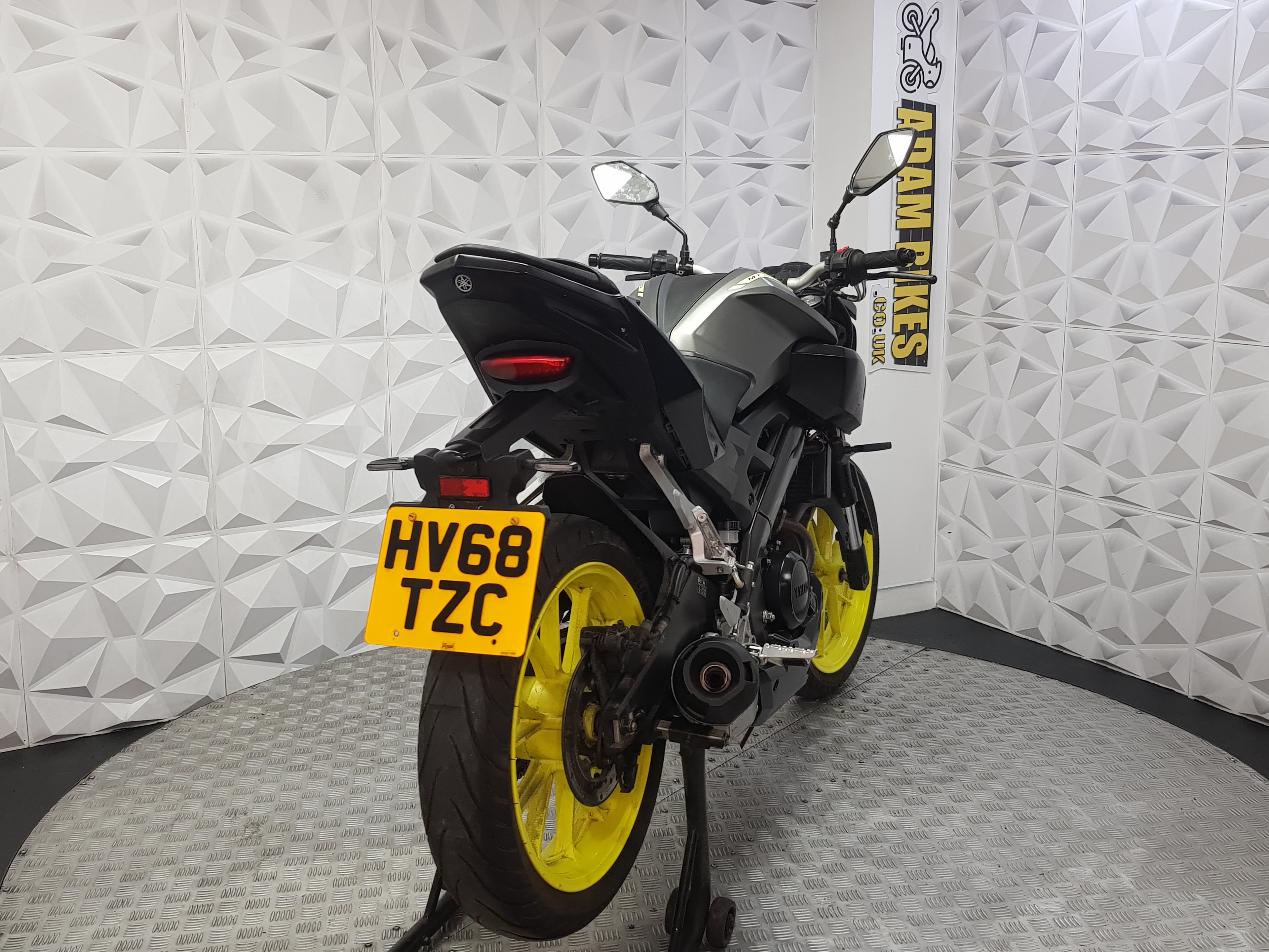 2018 YAMAHA MT-125 ABS