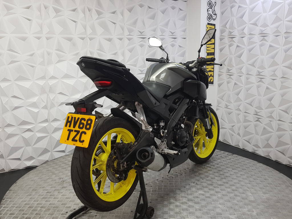 2018 YAMAHA MT-125 ABS