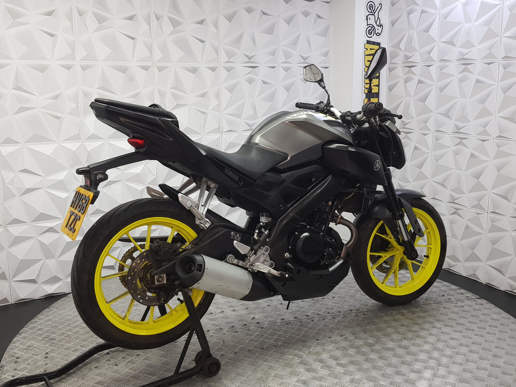 2018 YAMAHA MT-125 ABS