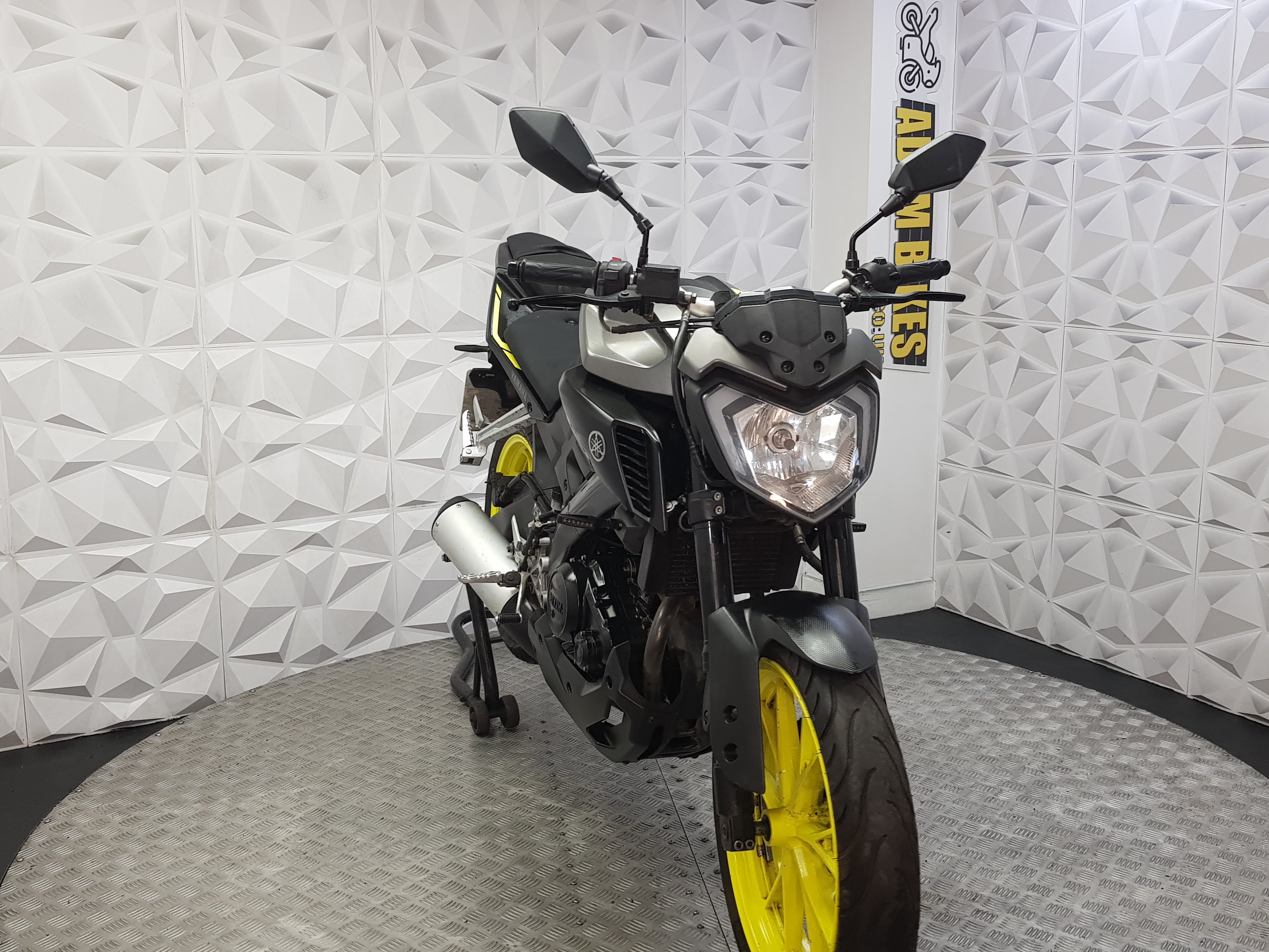 2018 YAMAHA MT-125 ABS
