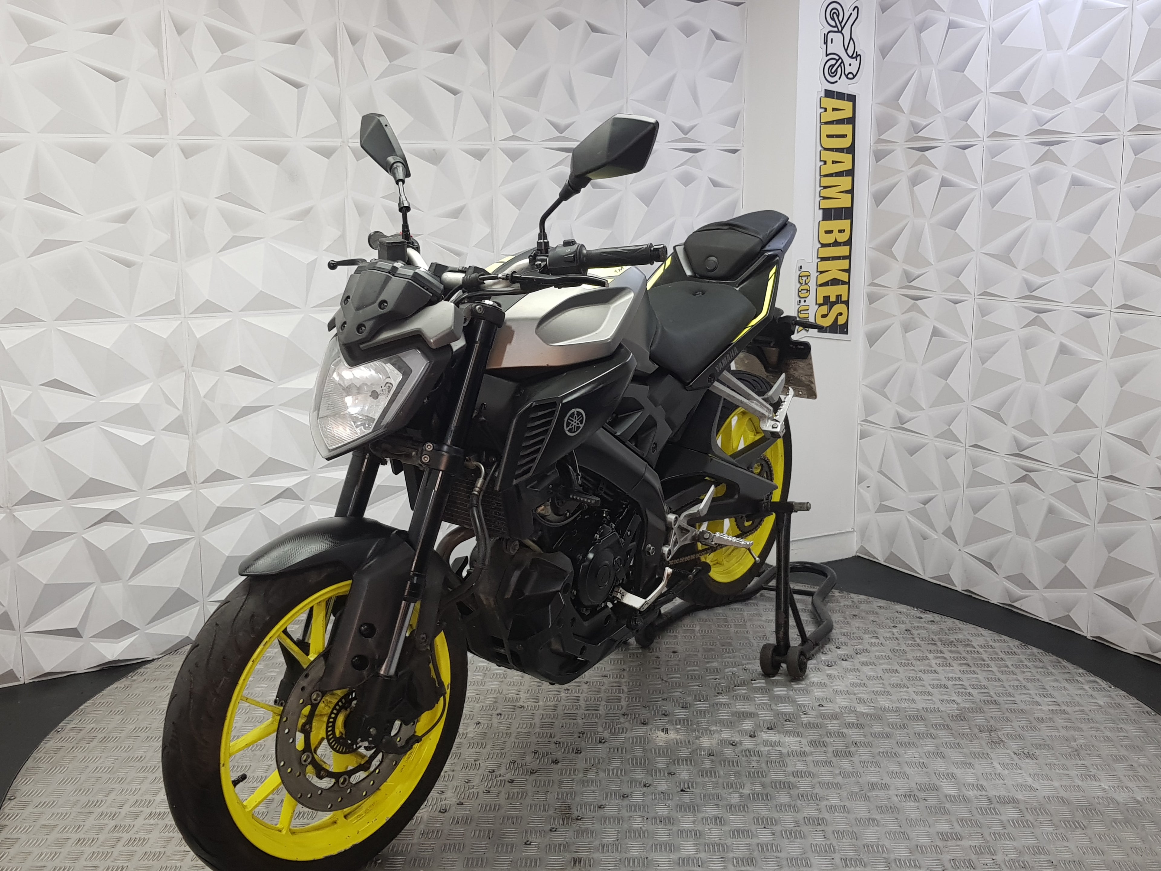 2018 YAMAHA MT-125 ABS
