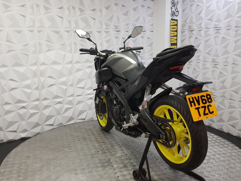 2018 YAMAHA MT-125 ABS