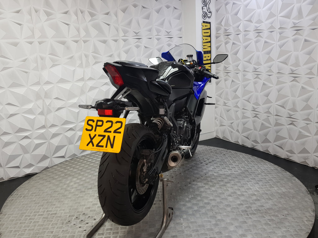 2022 YAMAHA YZF-R7 ABS