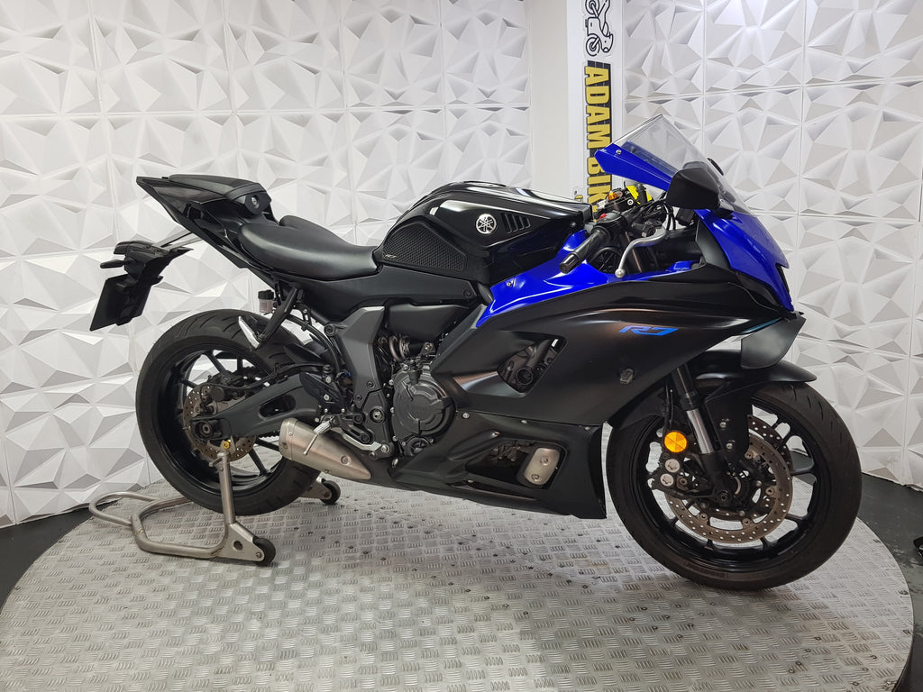 2022 YAMAHA YZF-R7 ABS